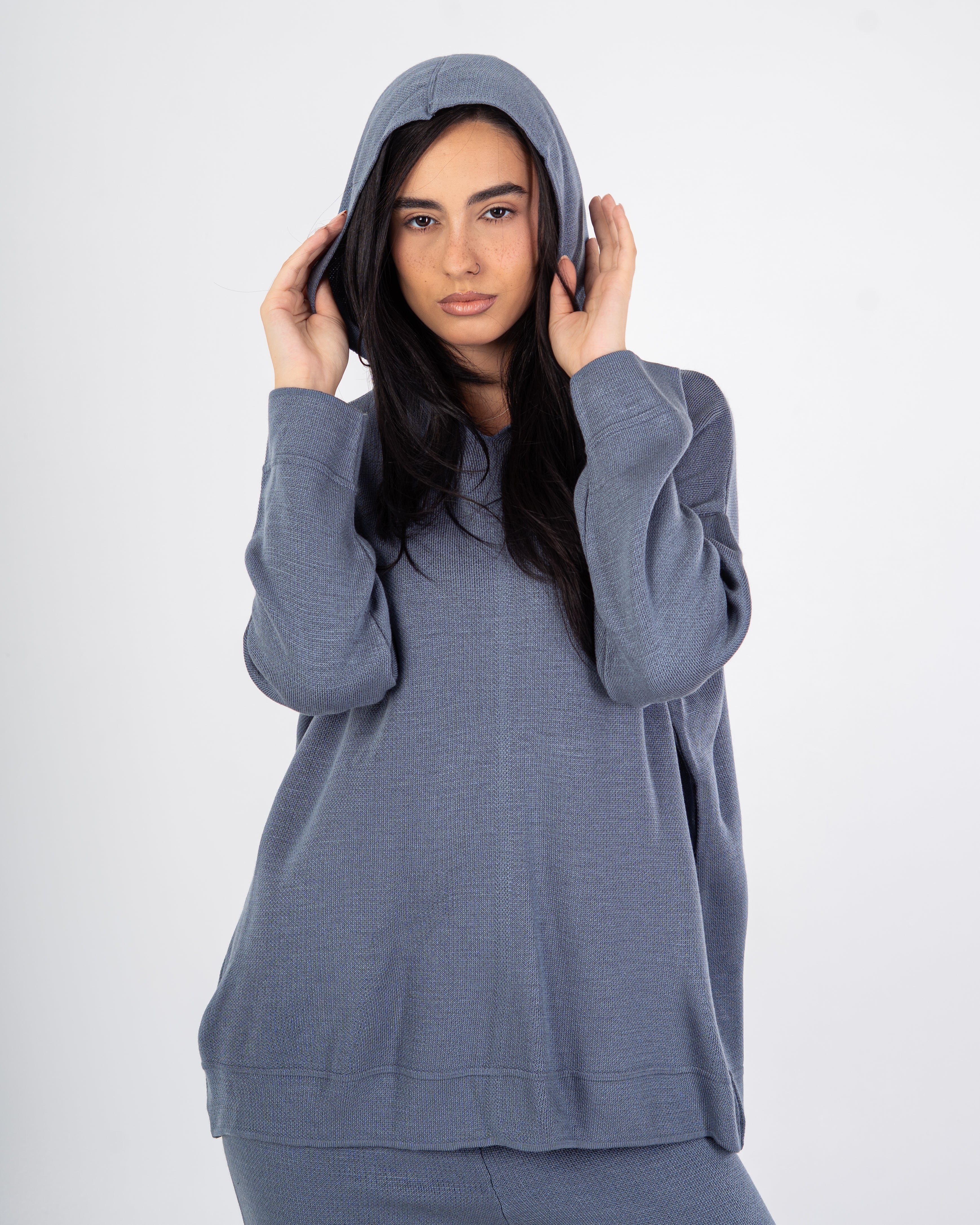 Knitwear plain suit with a hood