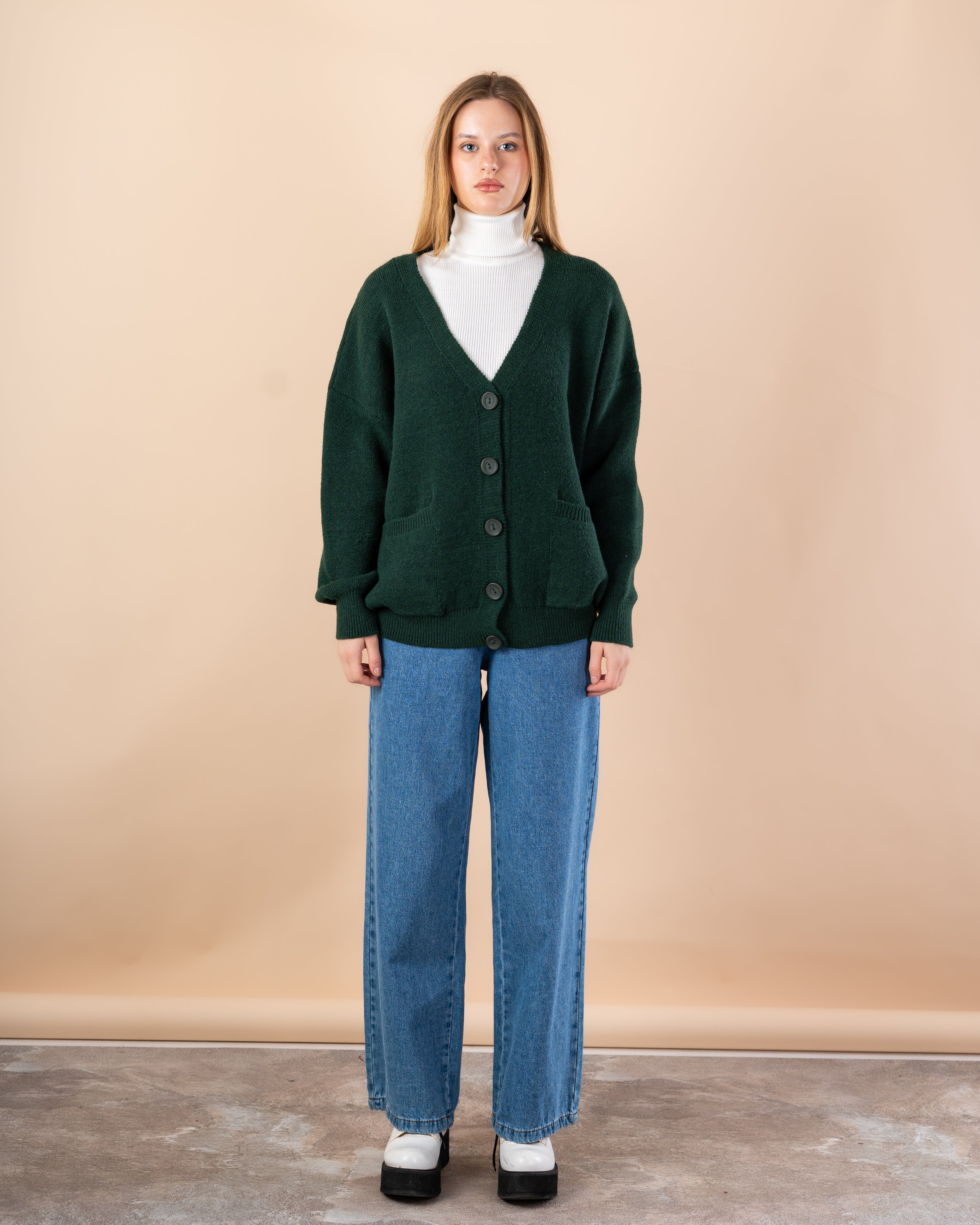 Knitted cardigan with 2 pockets