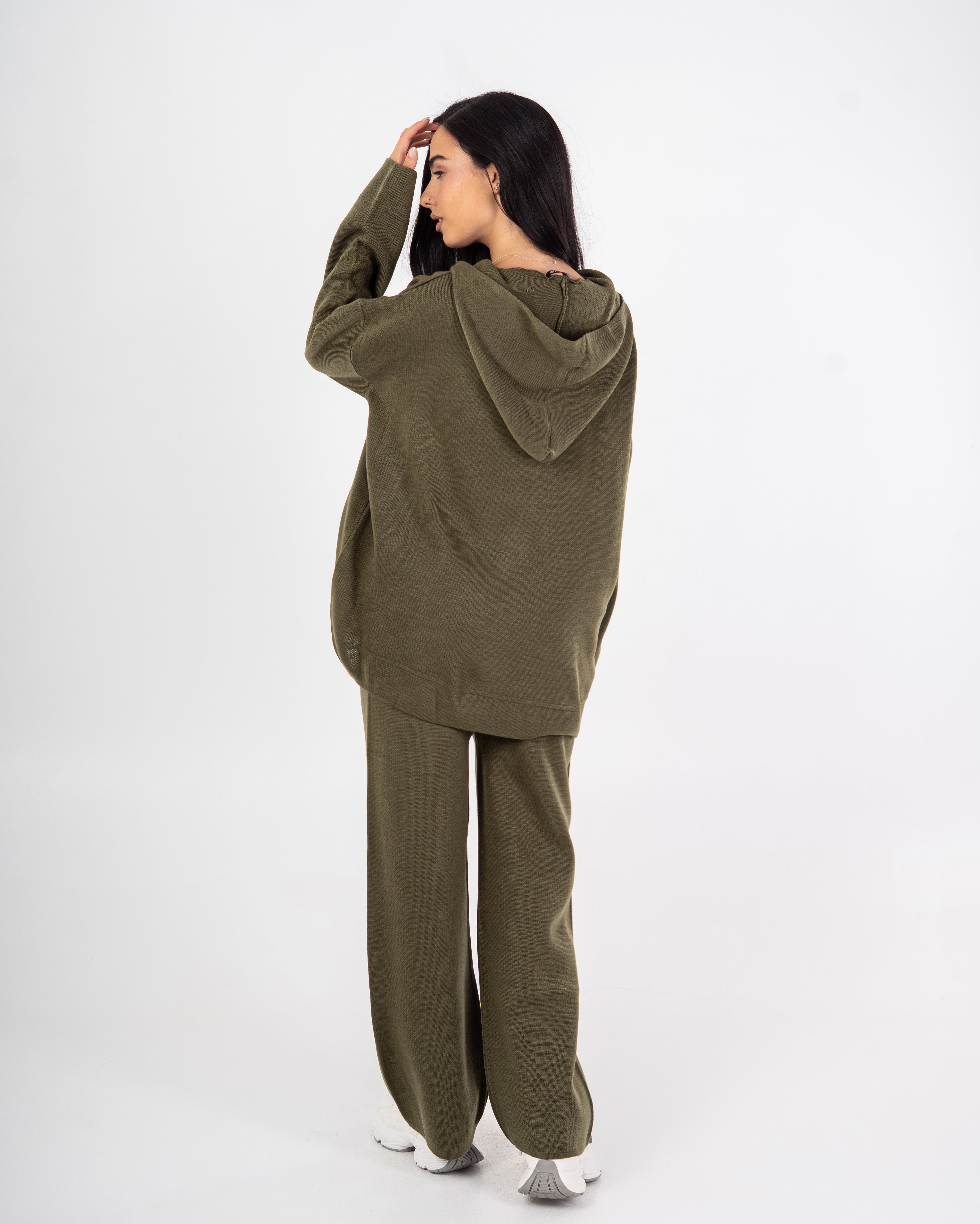 Knitwear plain suit with a hood