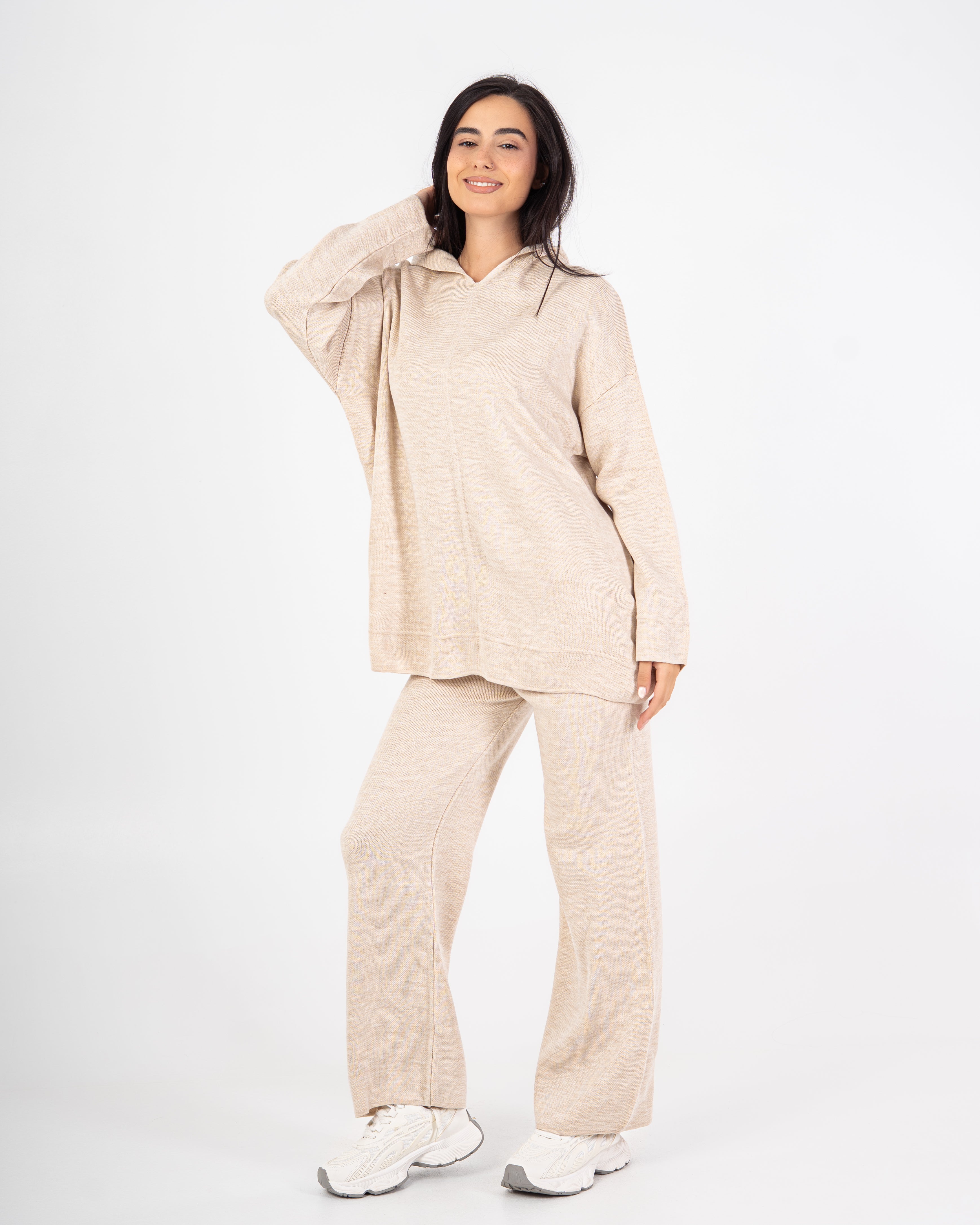 Knitwear plain suit with a hood