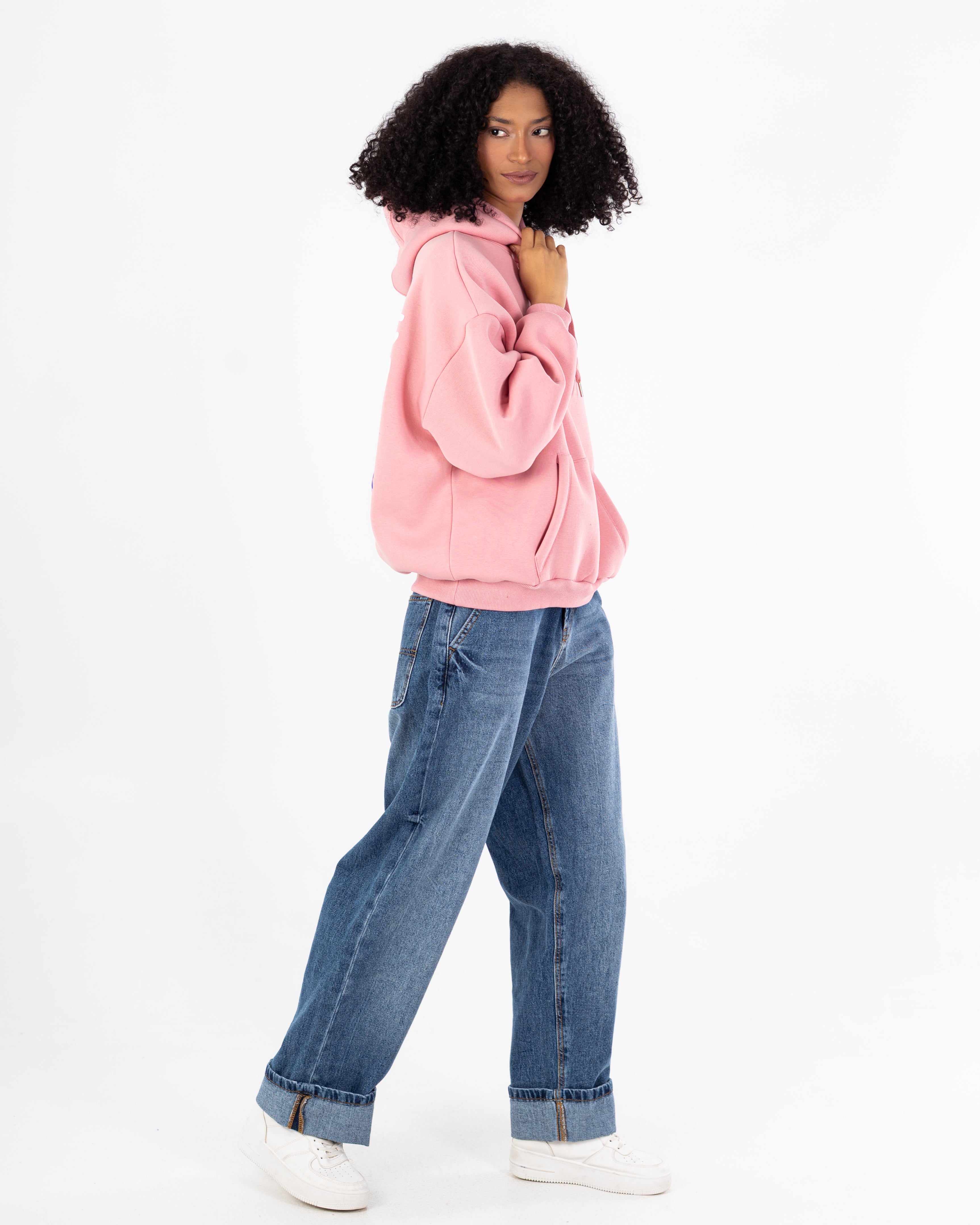 هودي – طبعة زهور صغيرة على الصدر