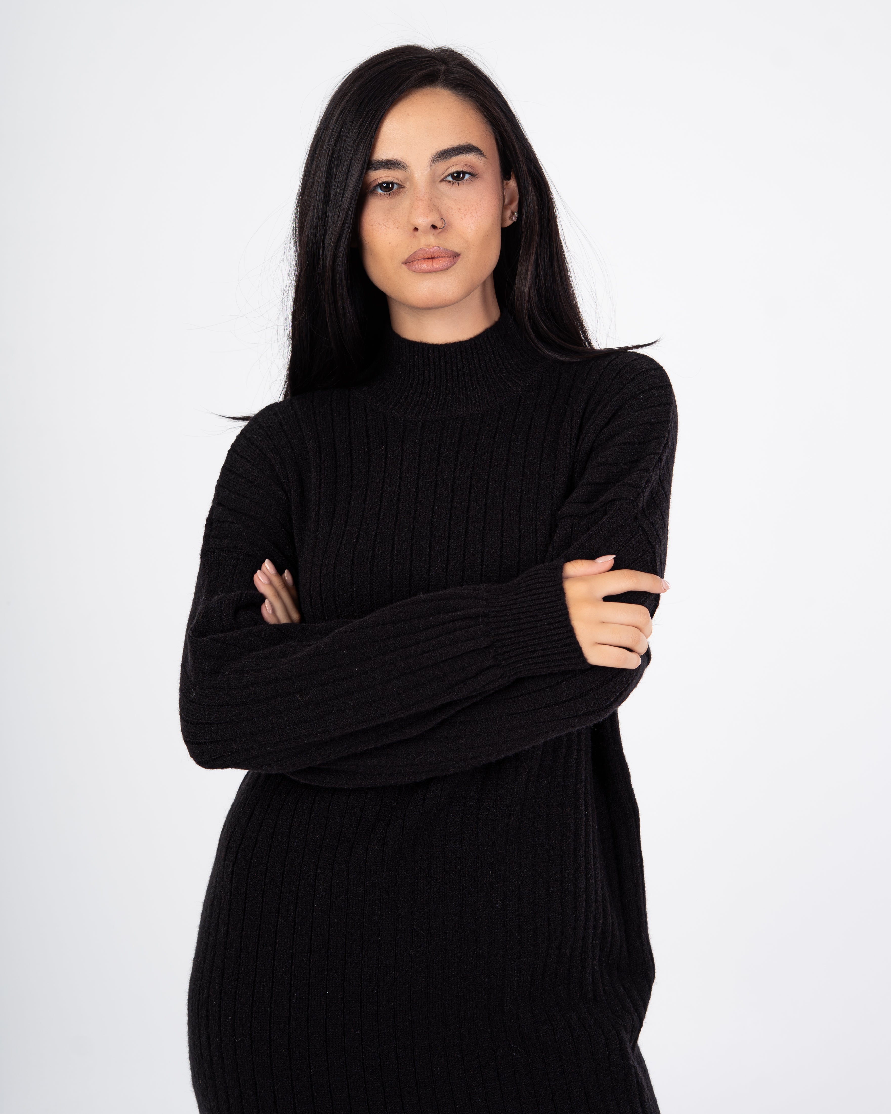 فستان محبوك - مع (رقبة على شكل حرف A)