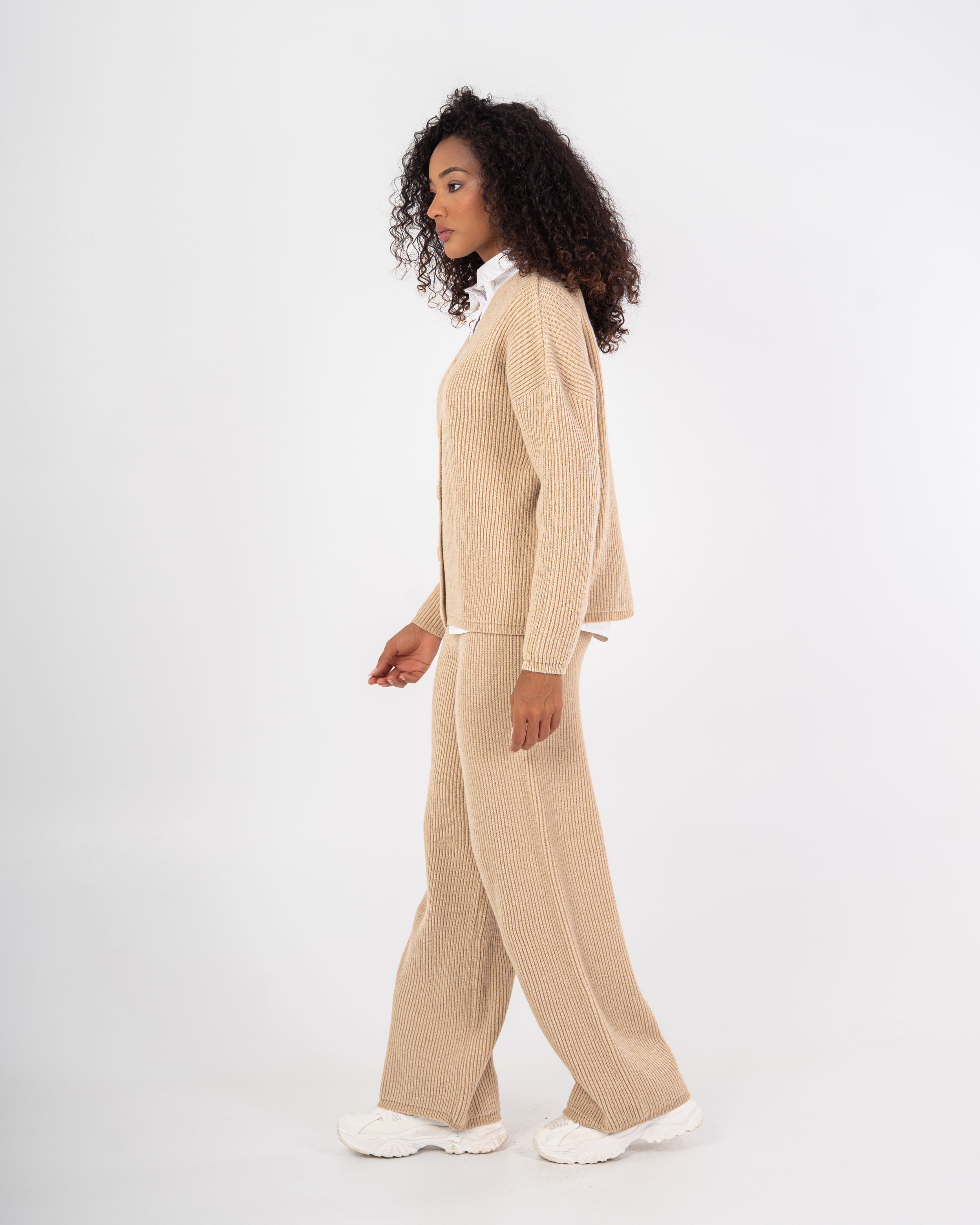 Knitwear Suit – Plain With Buttons