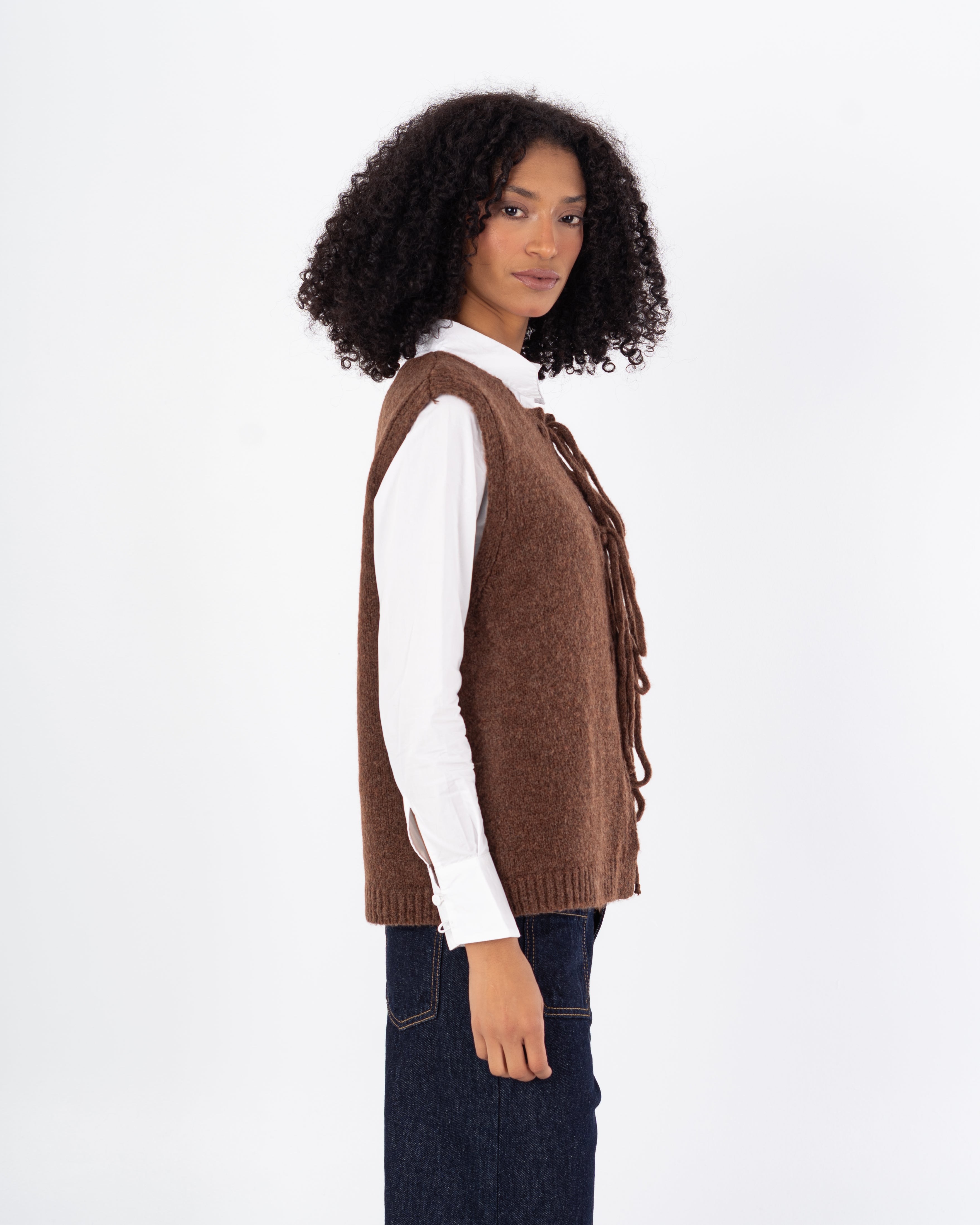 صدرية مفتوحة – ربطة صدر (عادية)