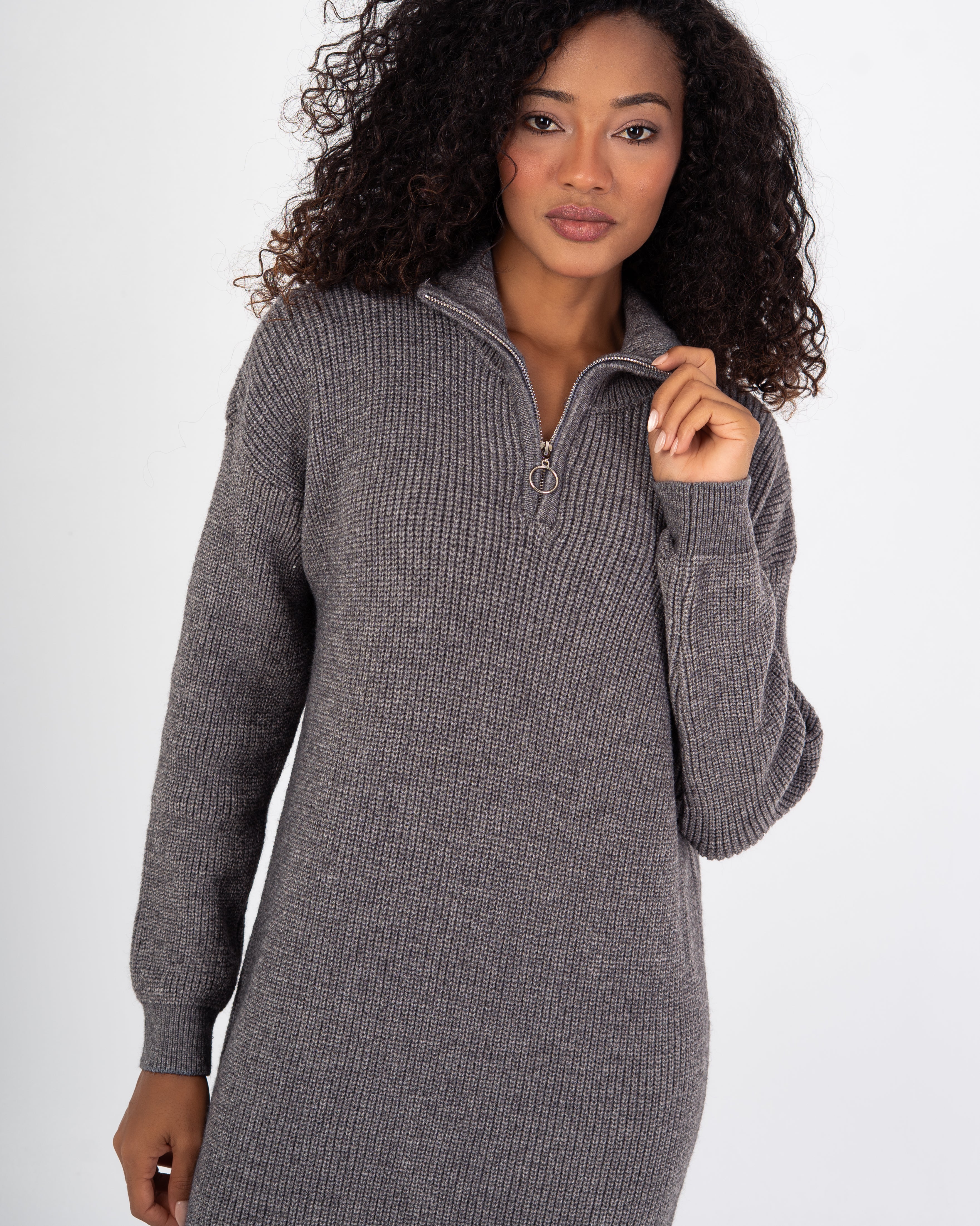 Knitwear Dress – Zipper Neckline