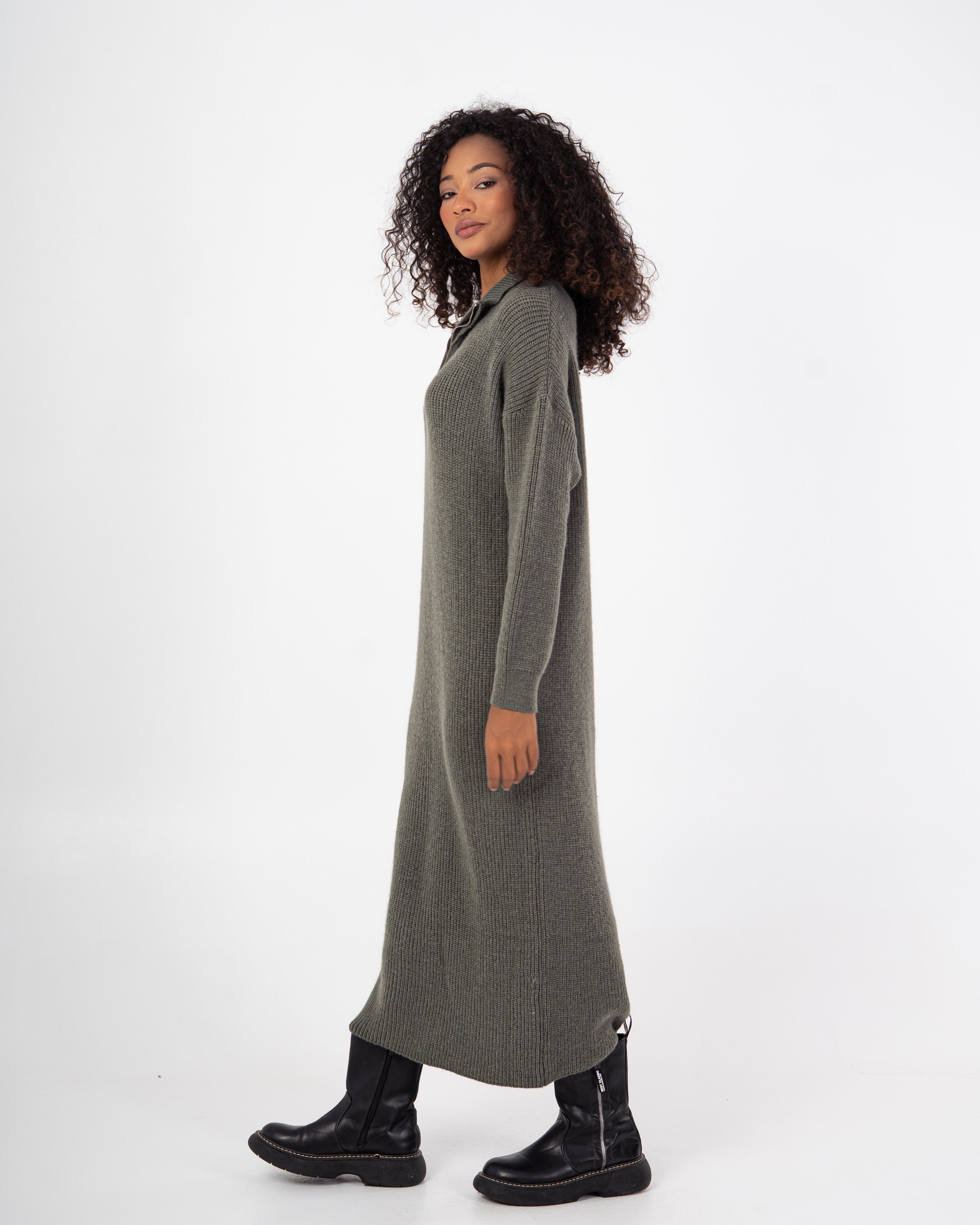 Knitwear Dress – Zipper Neckline
