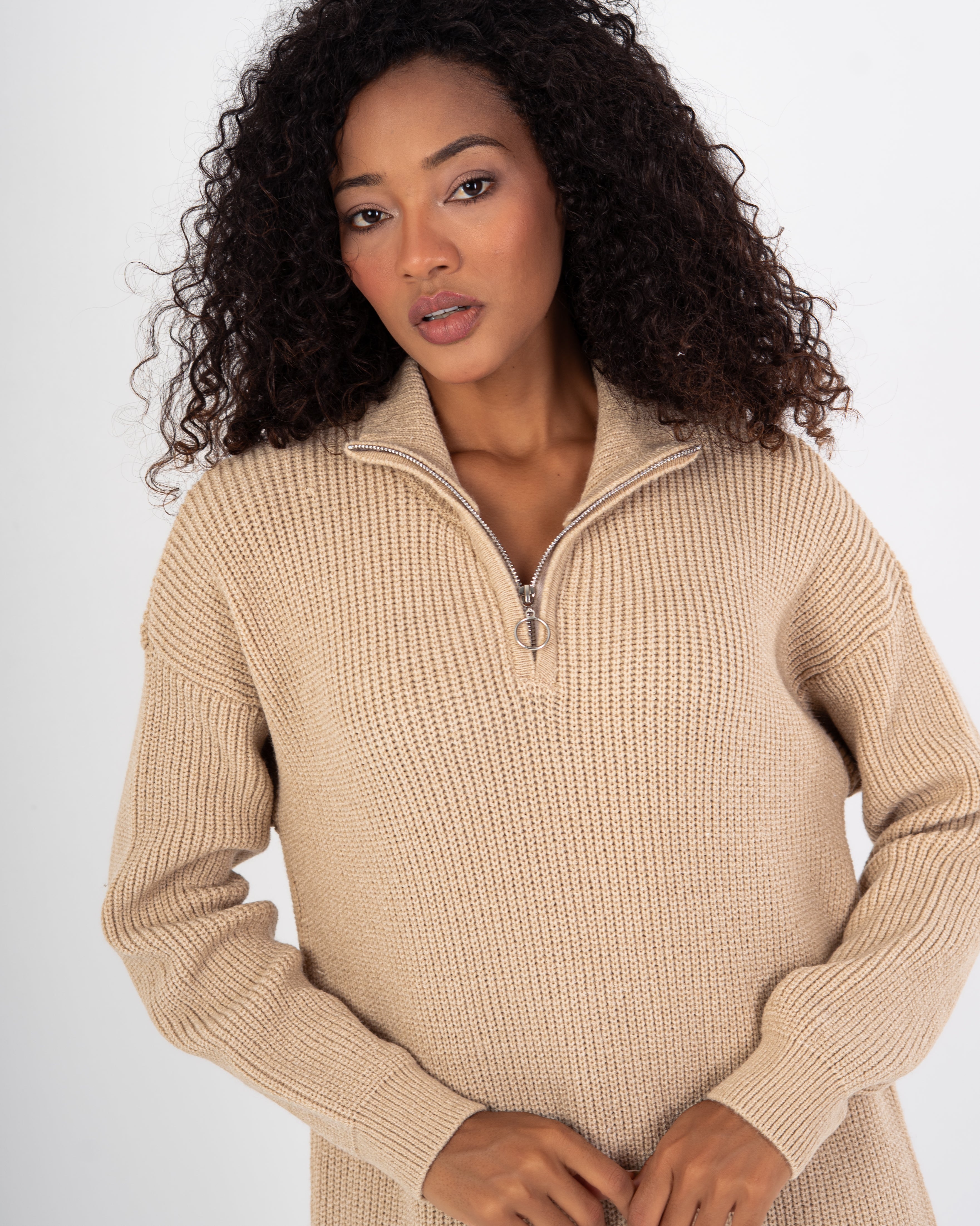 Knitwear Dress – Zipper Neckline