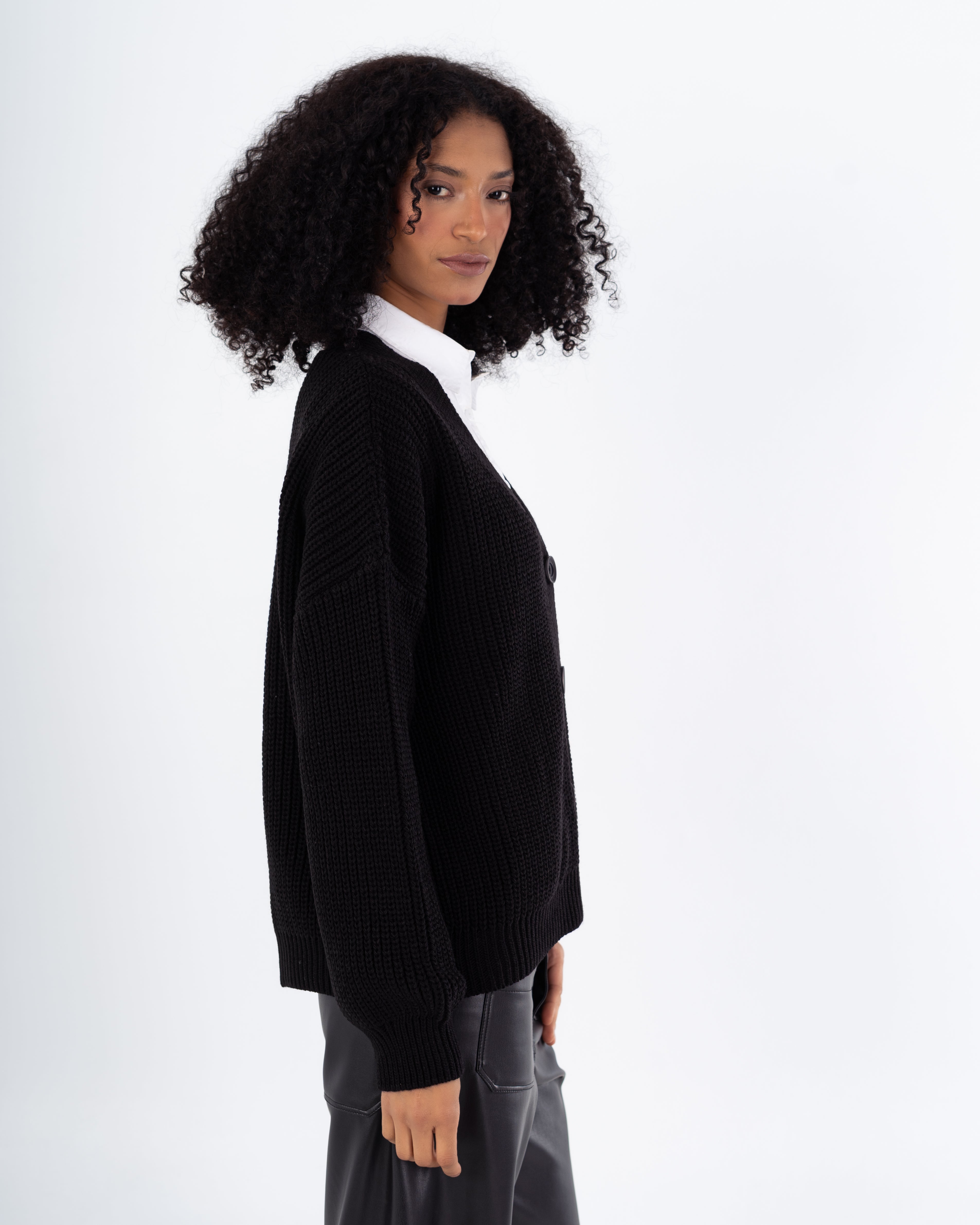 كارديجان واسع الرقبة – (4 أزرار)