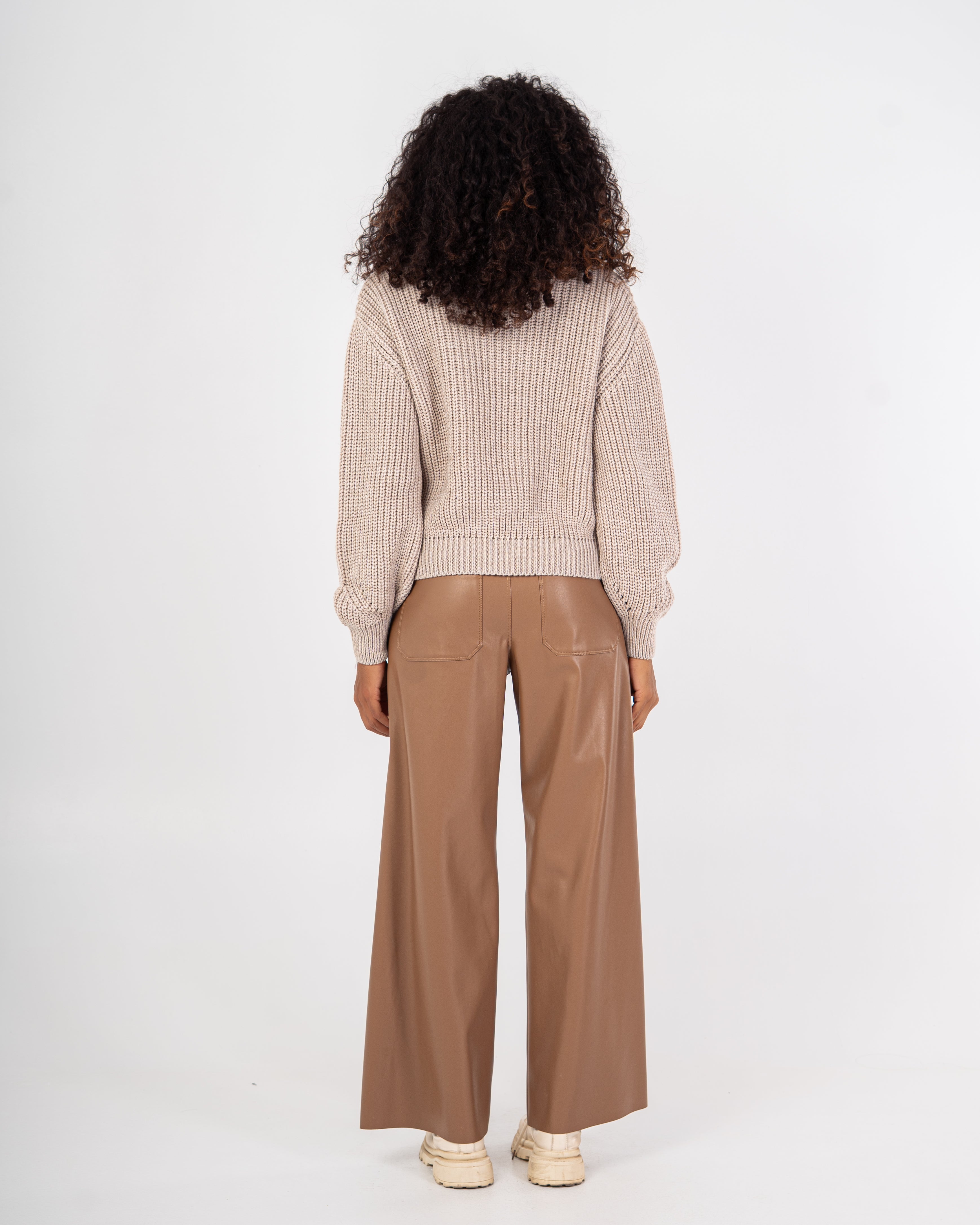 Knitwear Pullover – High Neck