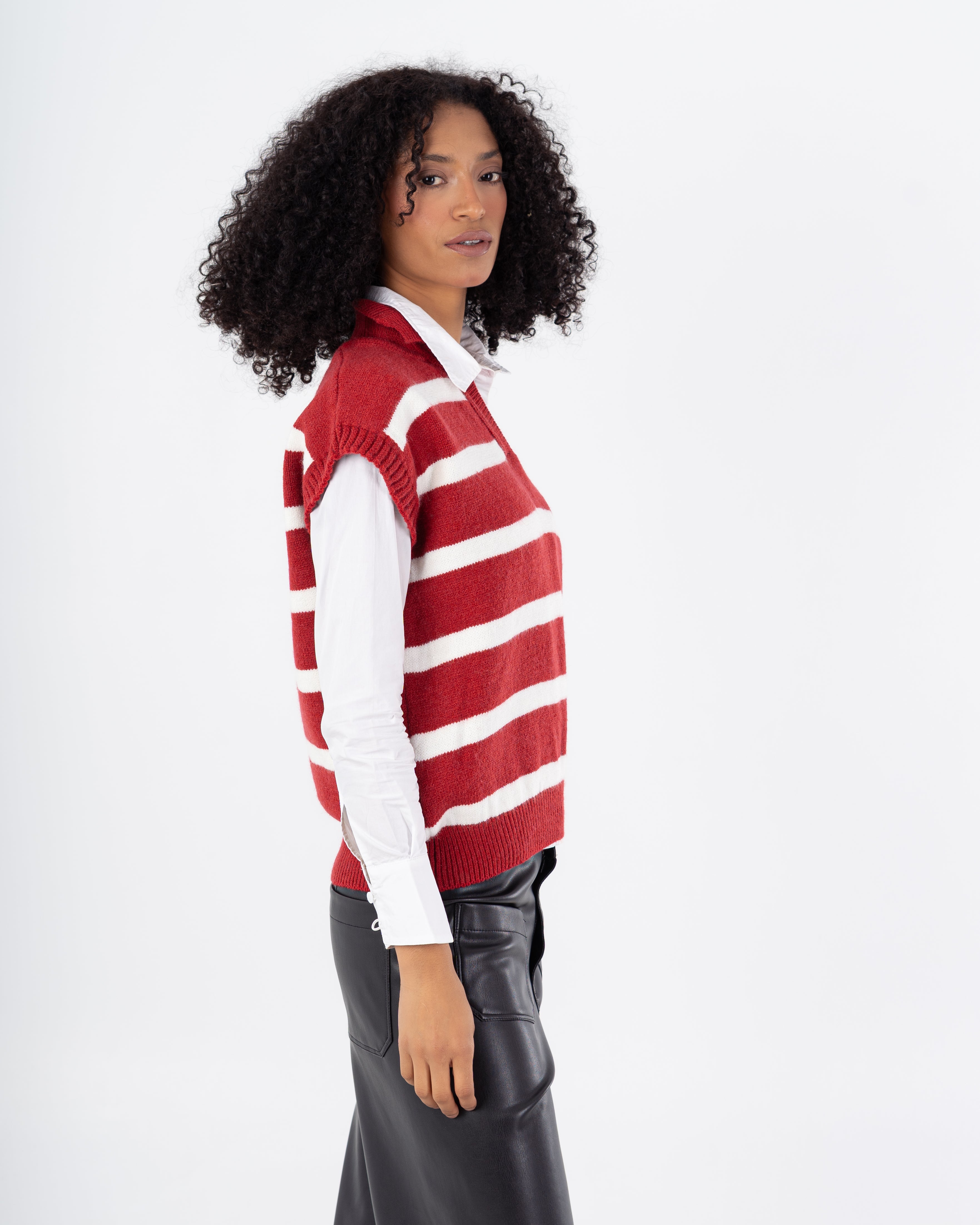 سترة محبوكة - رقبة مدورة (خطوط أفقية)