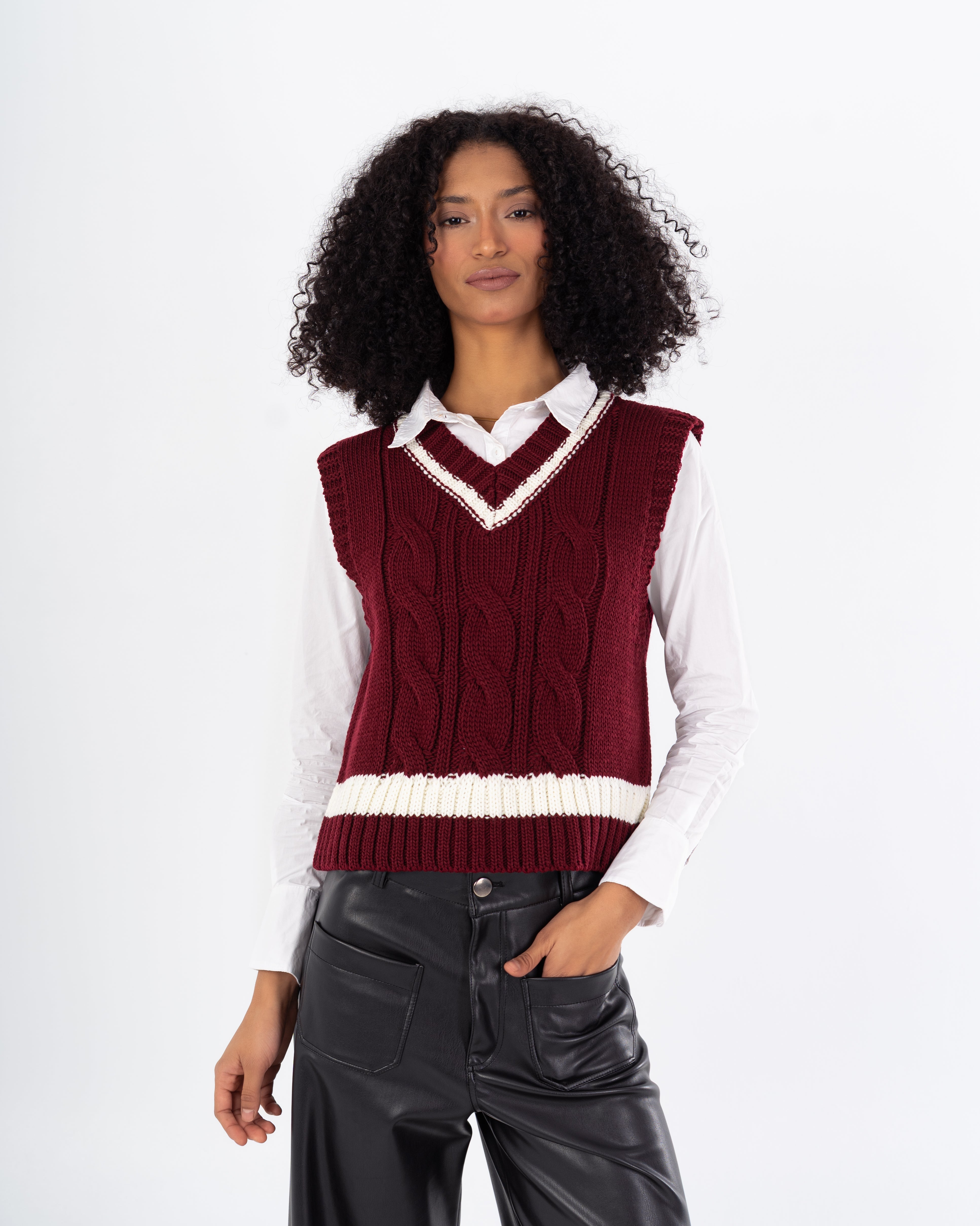 سترة محبوكة – مخططة في المنتصف (الخصر)