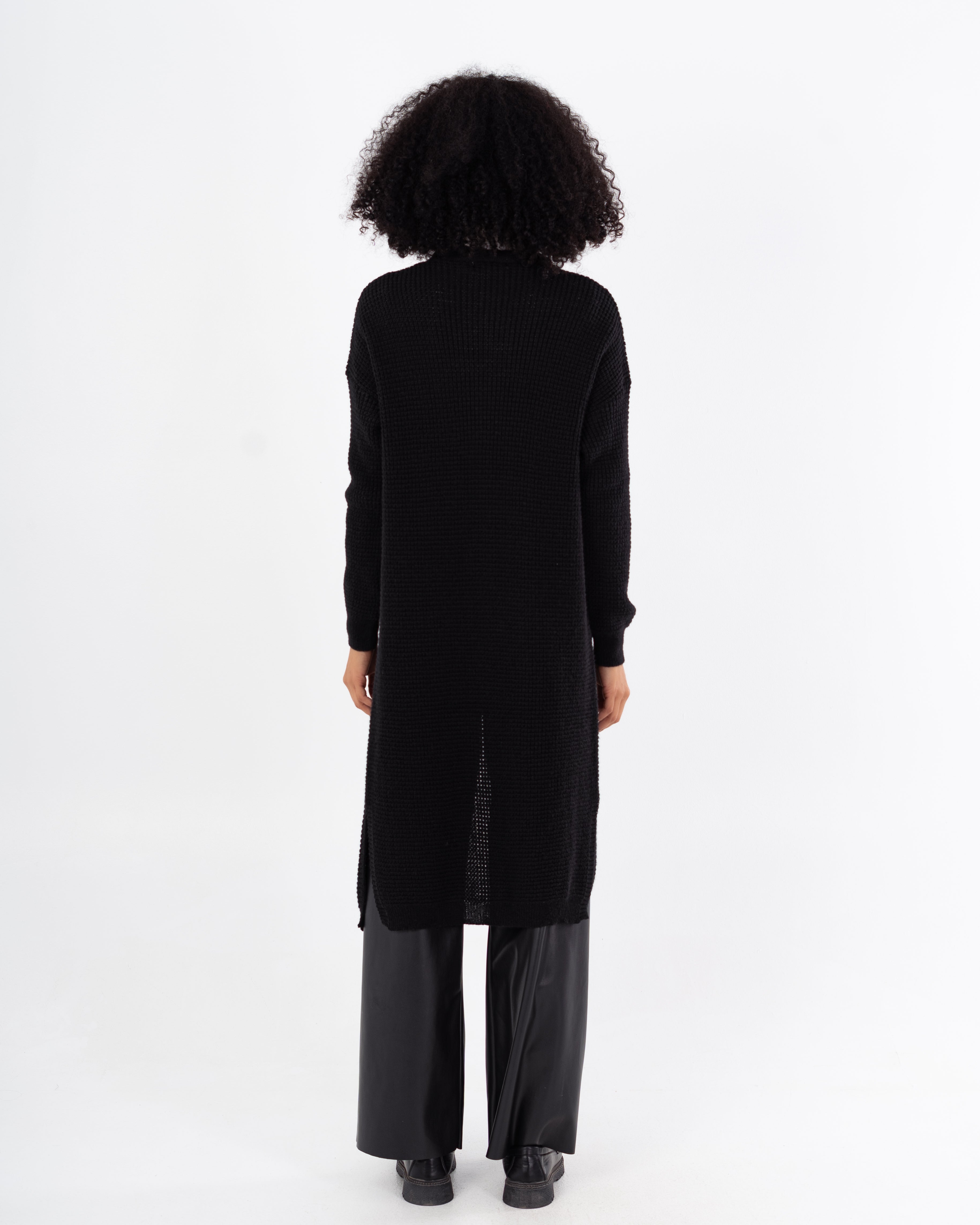 Knitwear Cardigan - (With Two Pockets) Cuffs