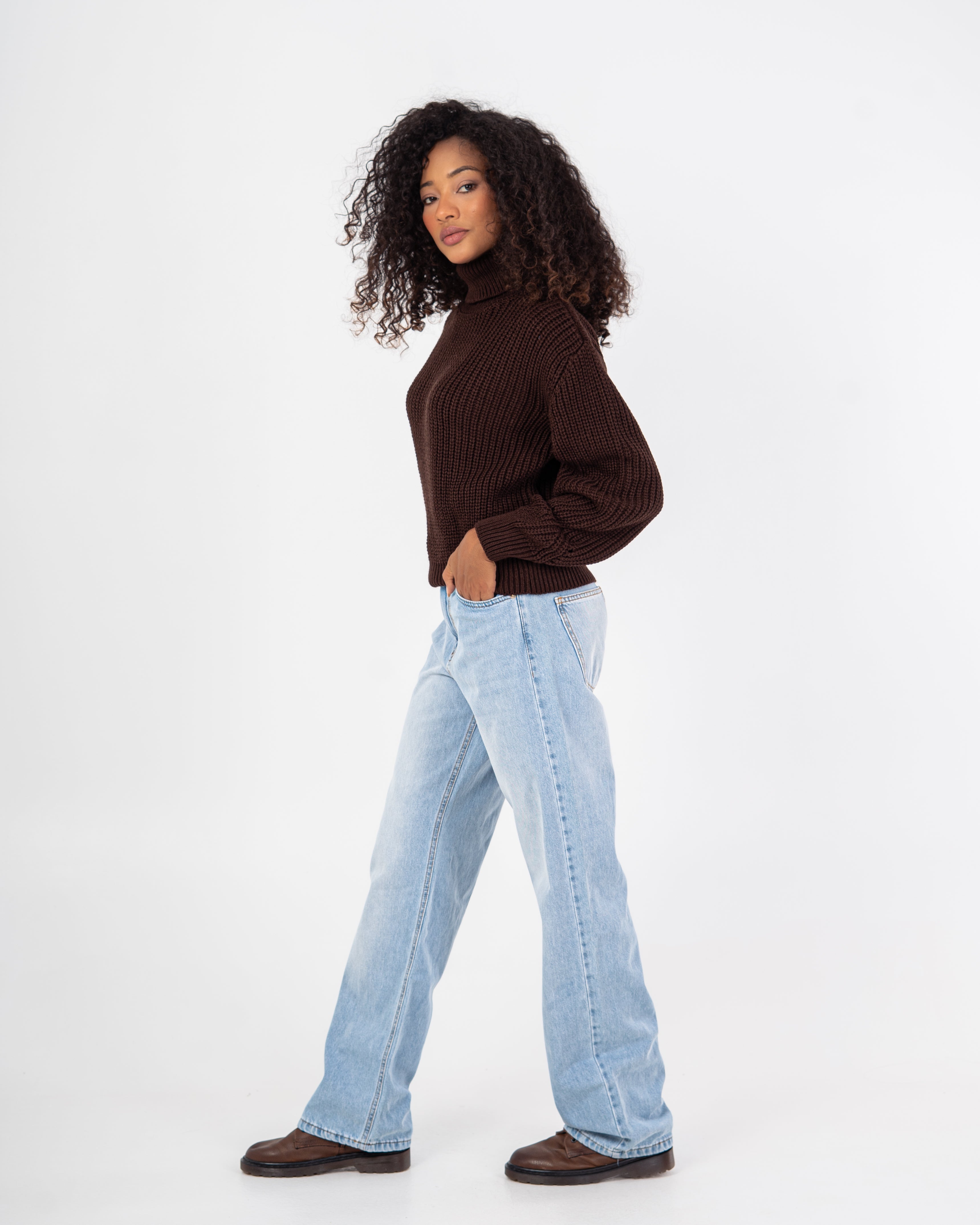 Knitwear Pullover – High Neck