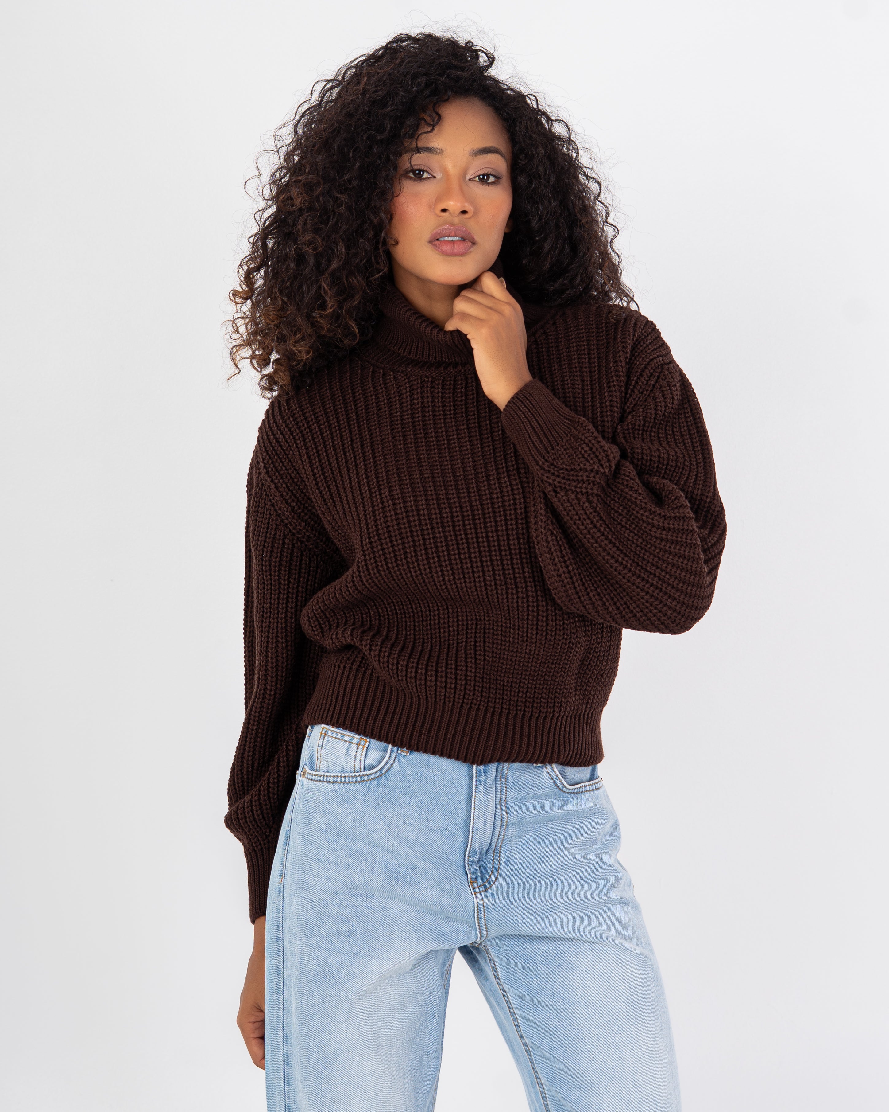 Knitwear Pullover – High Neck