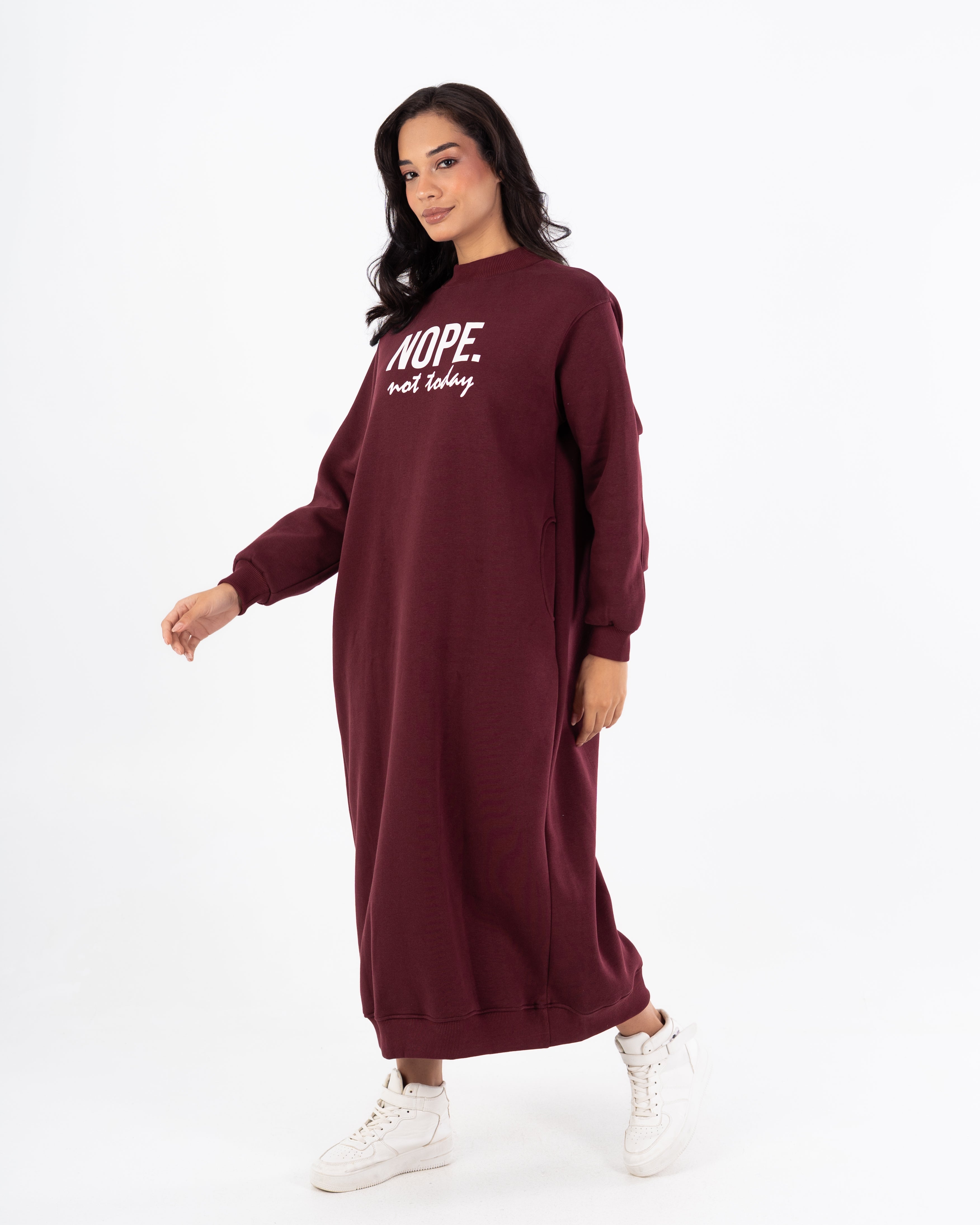 فستان ميلتون – نص على الصدر (طويل)