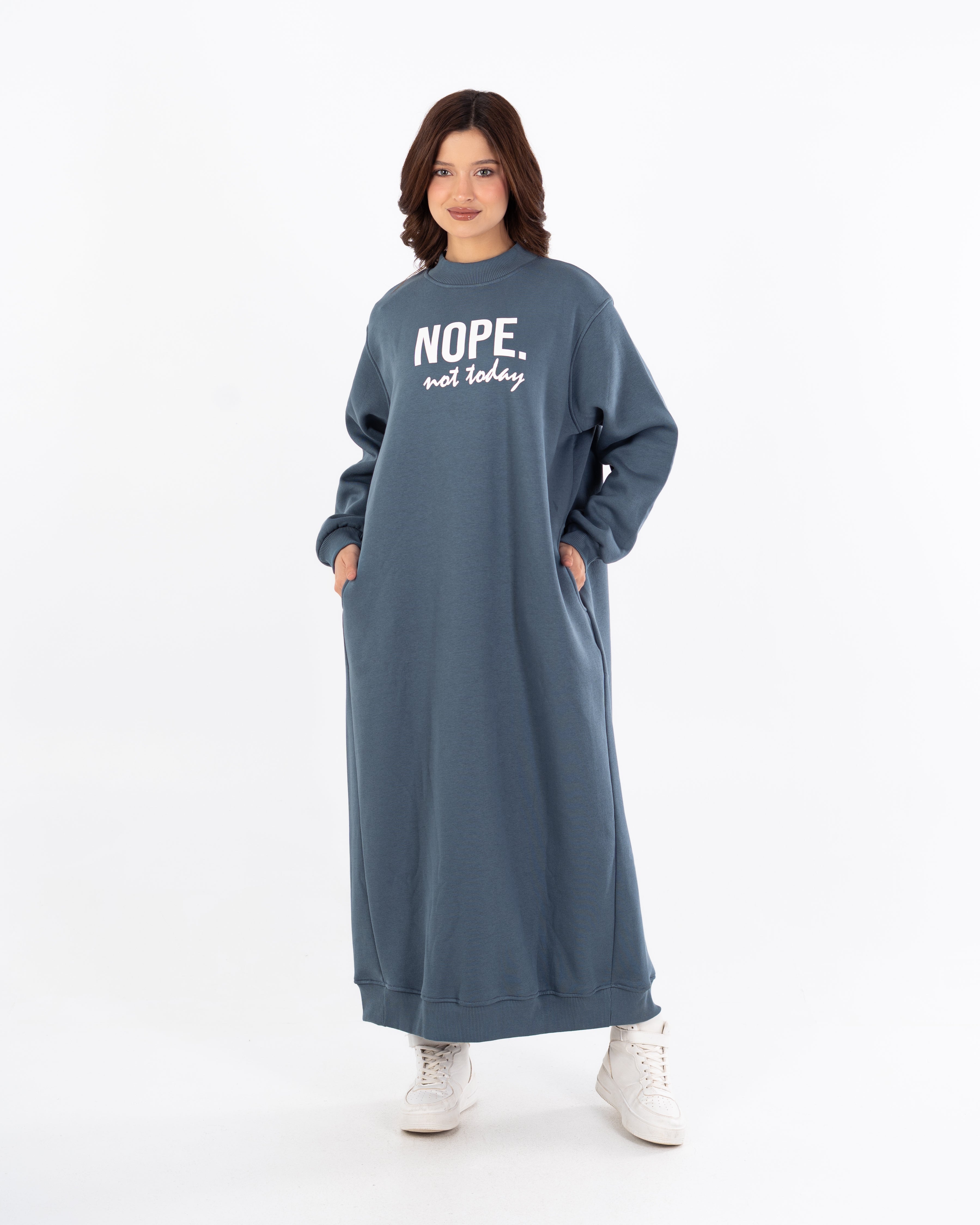 فستان ميلتون – نص على الصدر (طويل)