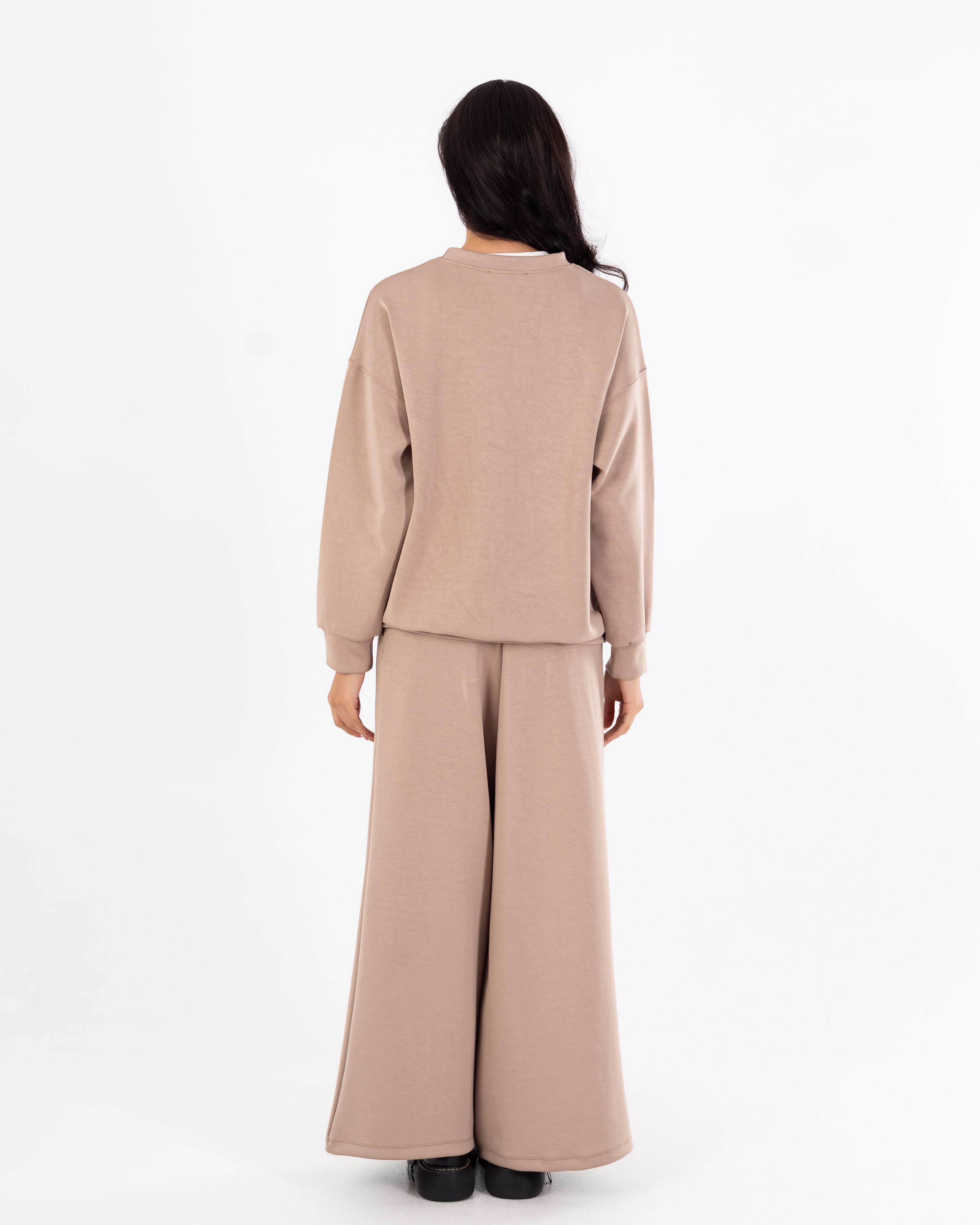 سويت شيرت برقبة دائرية - سادة طويلة (حافة مرنة)