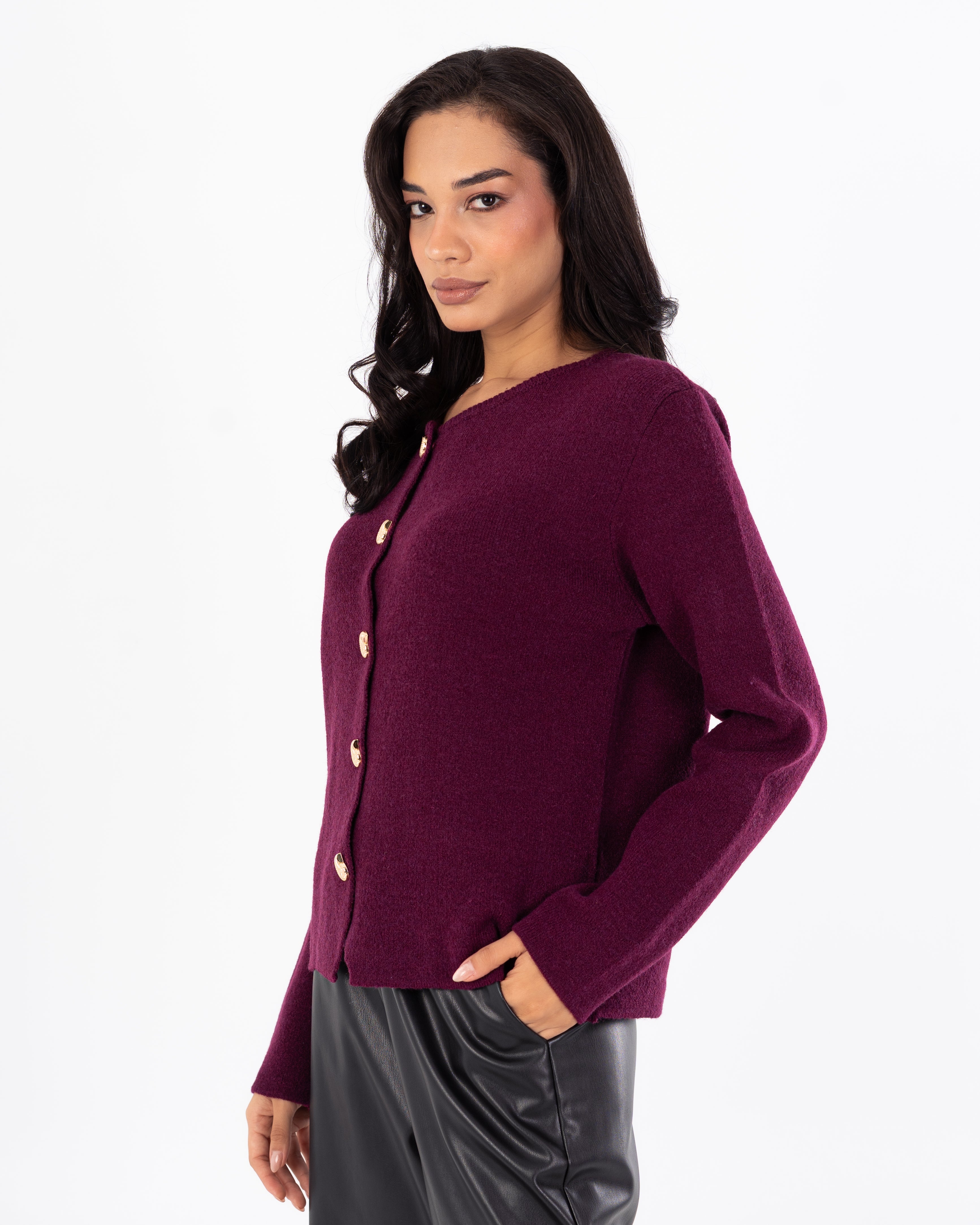 بلوفر تريكو سادة (أزرار ذهبية)