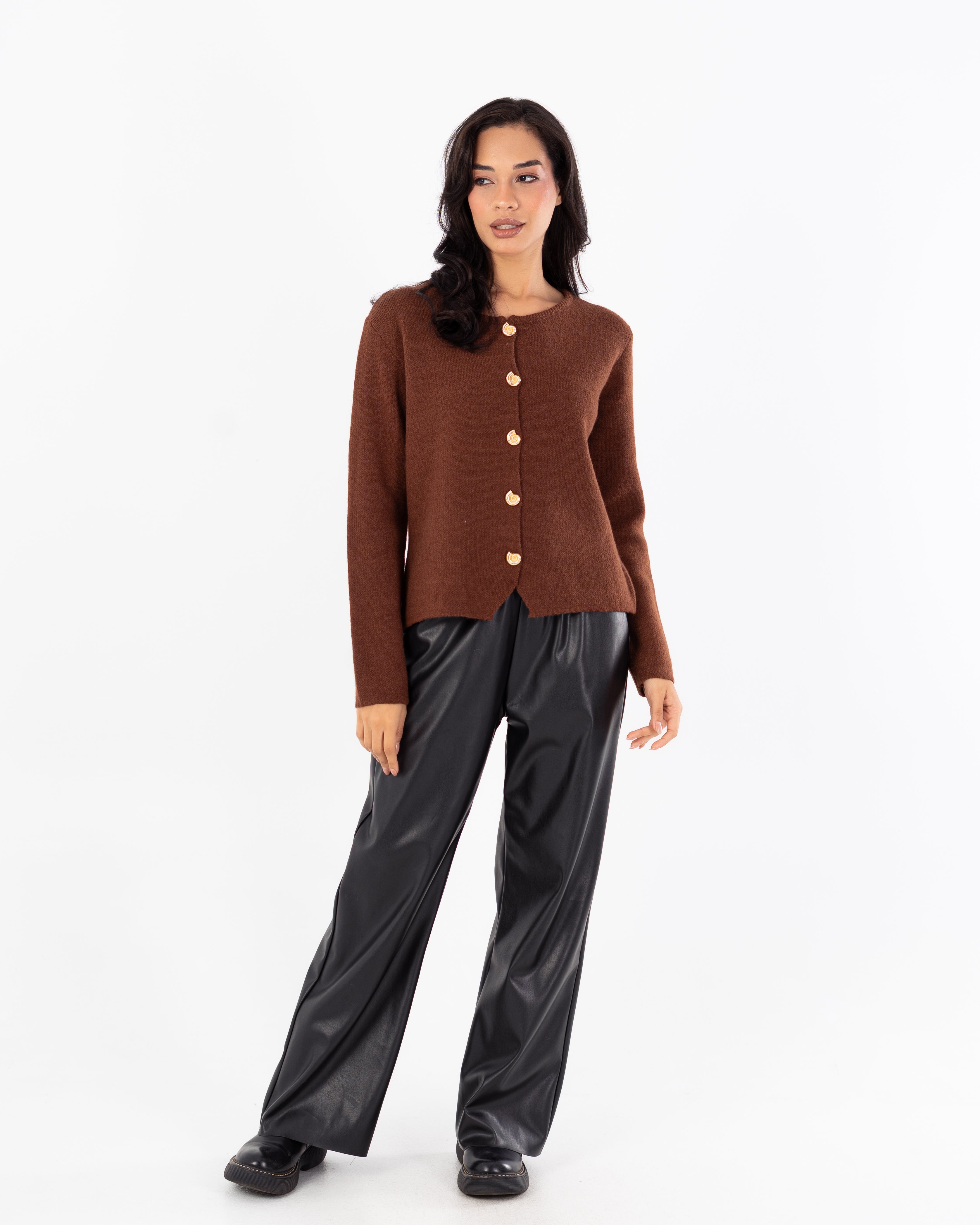 بلوفر تريكو سادة (أزرار ذهبية)