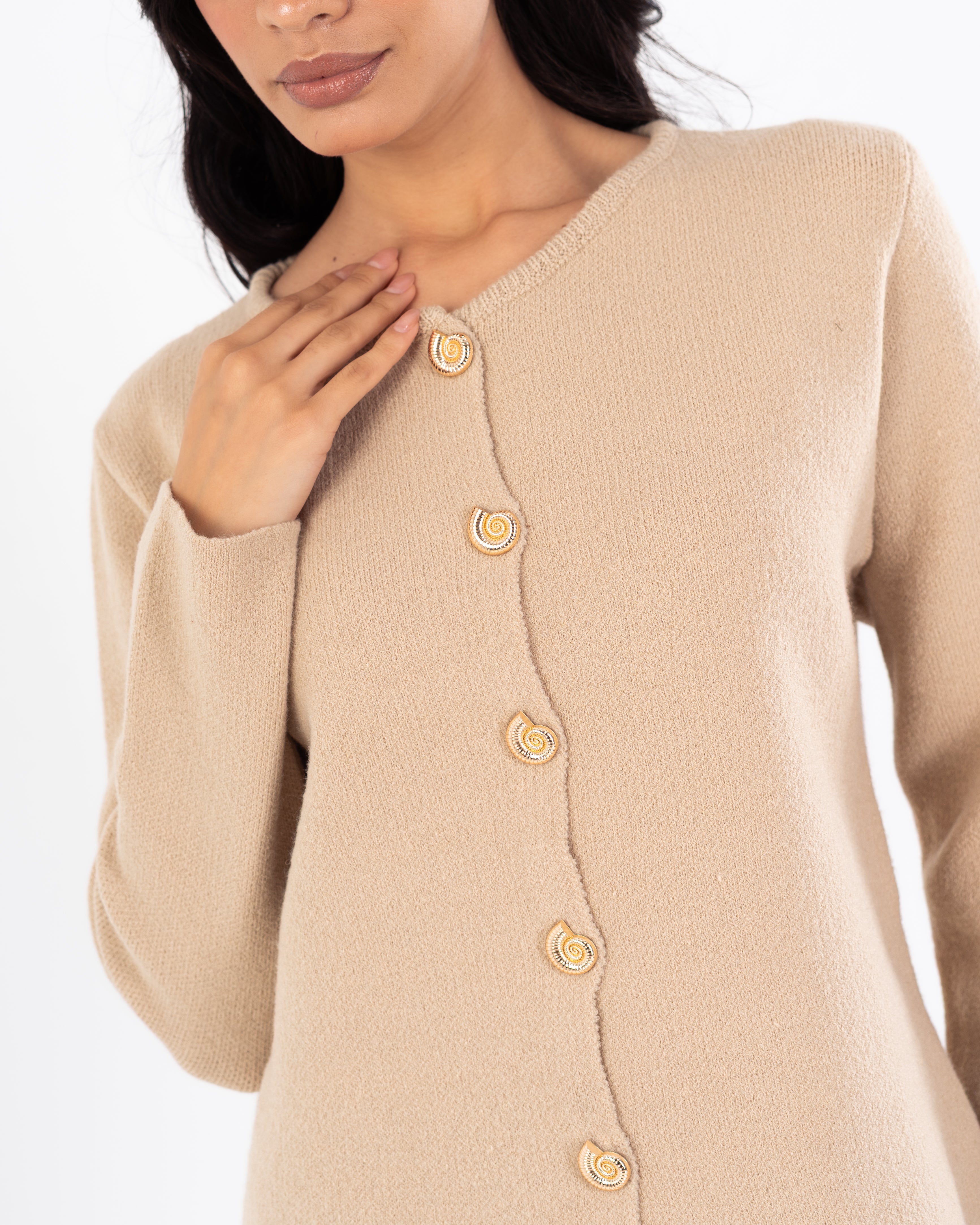 بلوفر تريكو سادة (أزرار ذهبية)