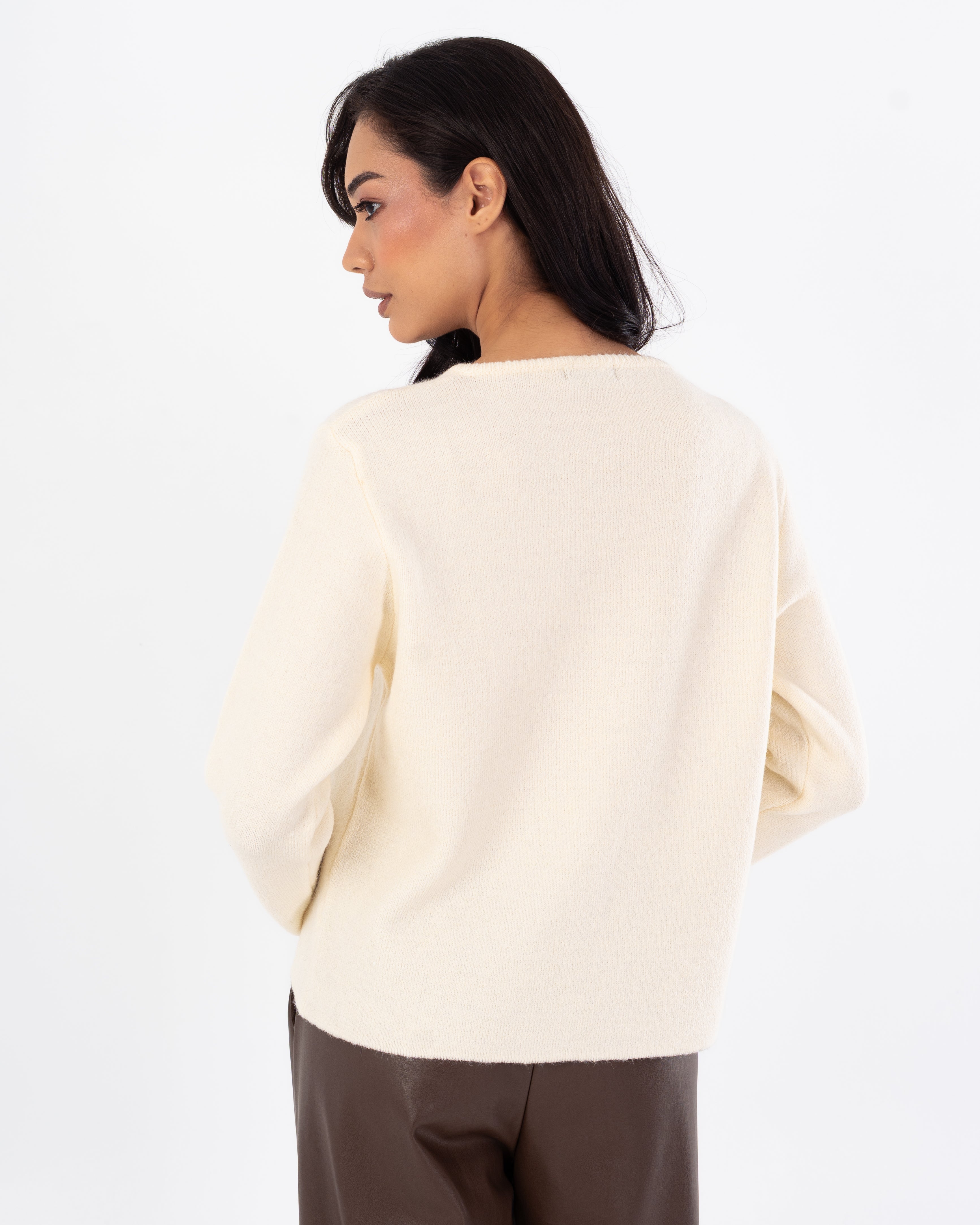 بلوفر تريكو سادة (أزرار ذهبية)