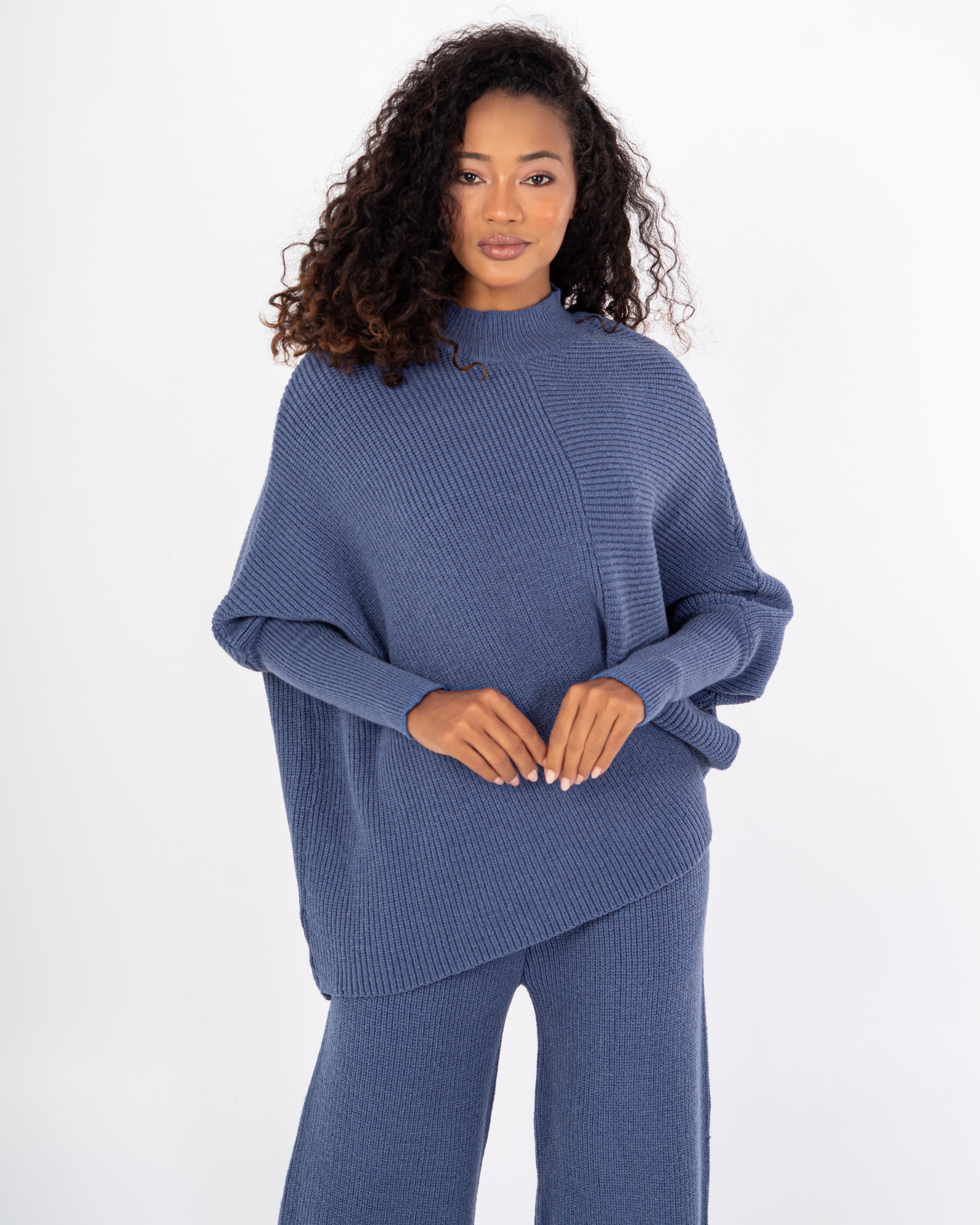 سويت شيرت محبوك – سادة (بلوفر طويل)