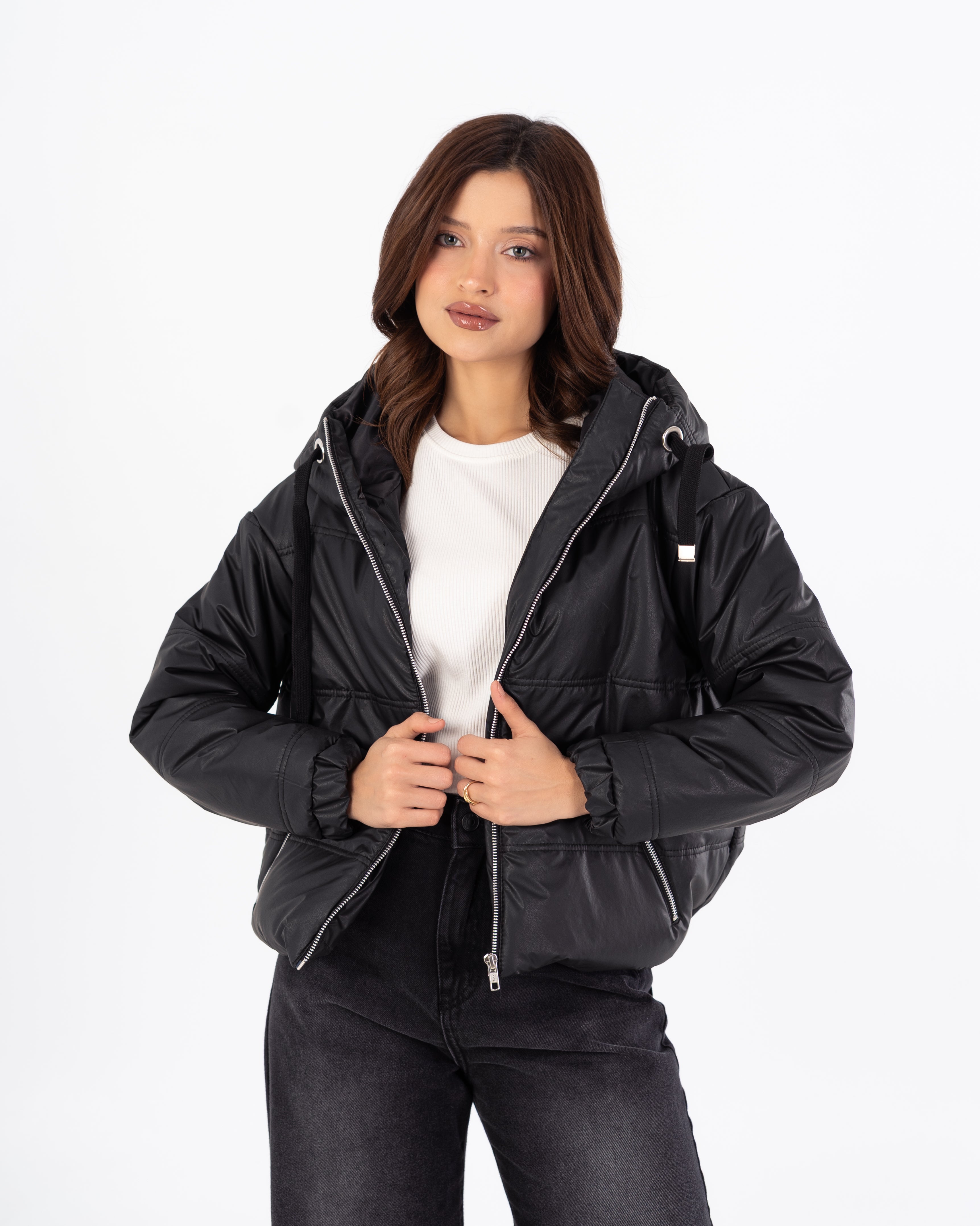 Short Leather Jacket – Hooded (Zipper Pocket)