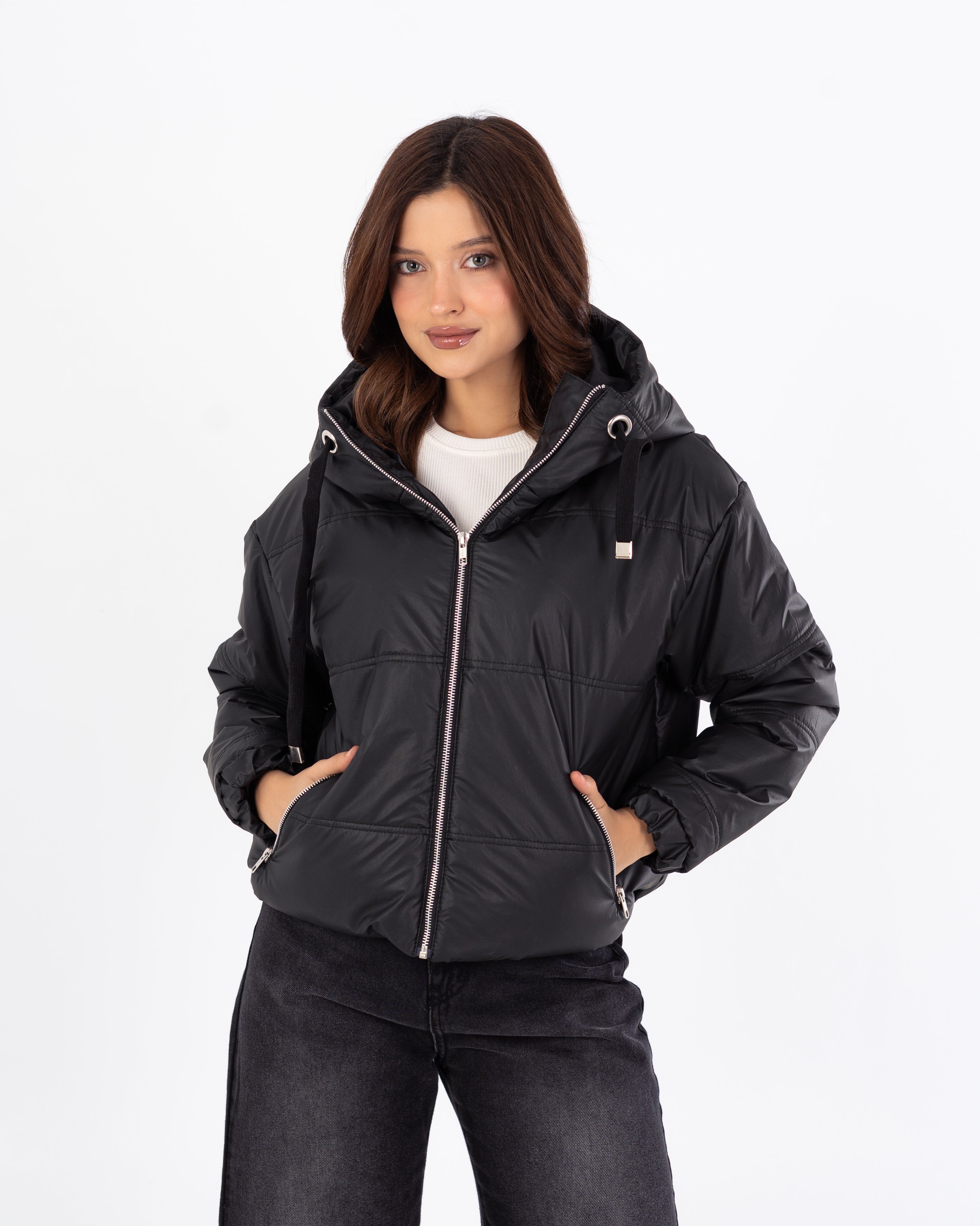 Short Leather Jacket – Hooded (Zipper Pocket)