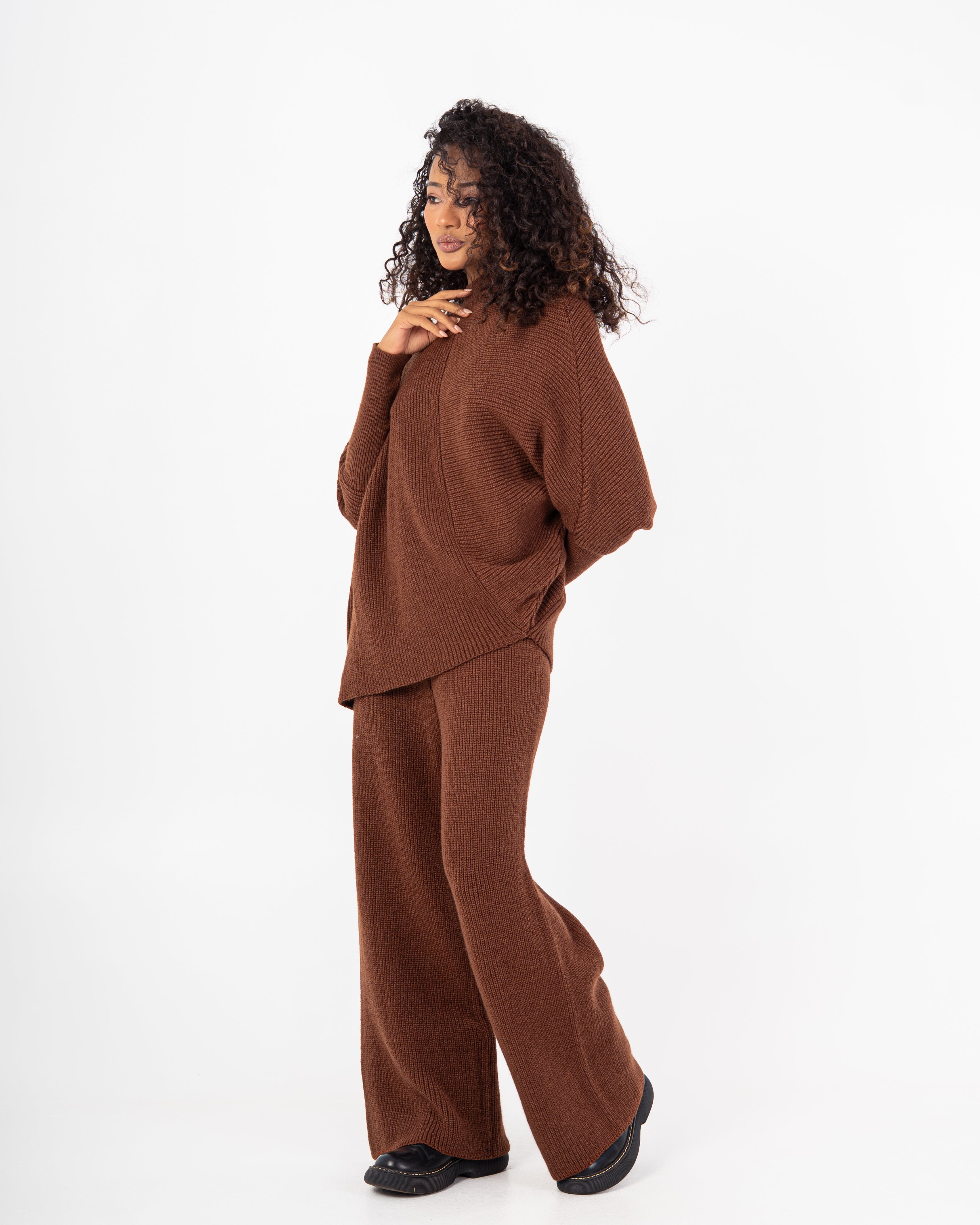 سويت شيرت محبوك – سادة (بلوفر طويل)