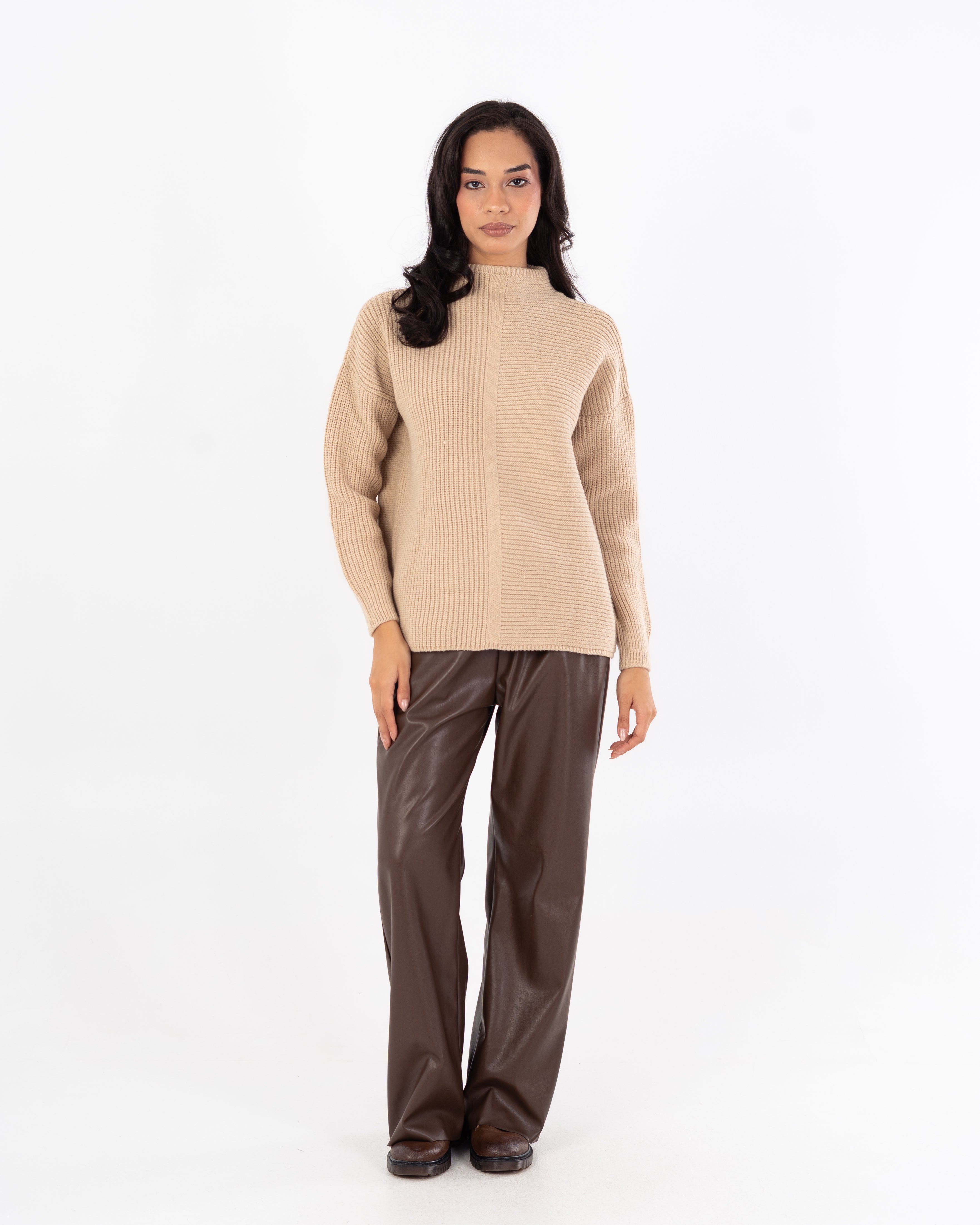 Plain Long-Neck Pullover – Light Center Line