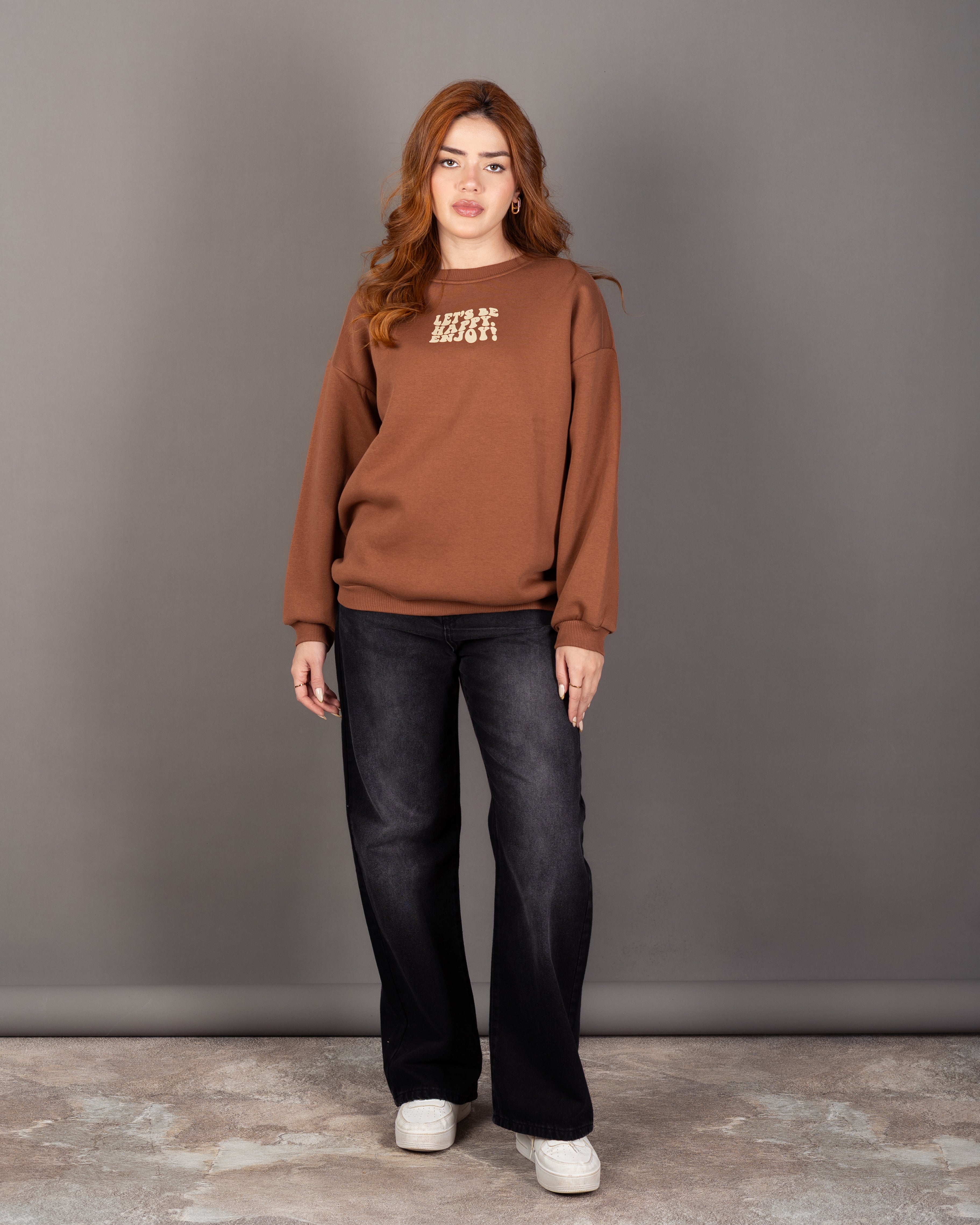 سويت شيرت مطبوع كبير الحجم - برقبة دائرية