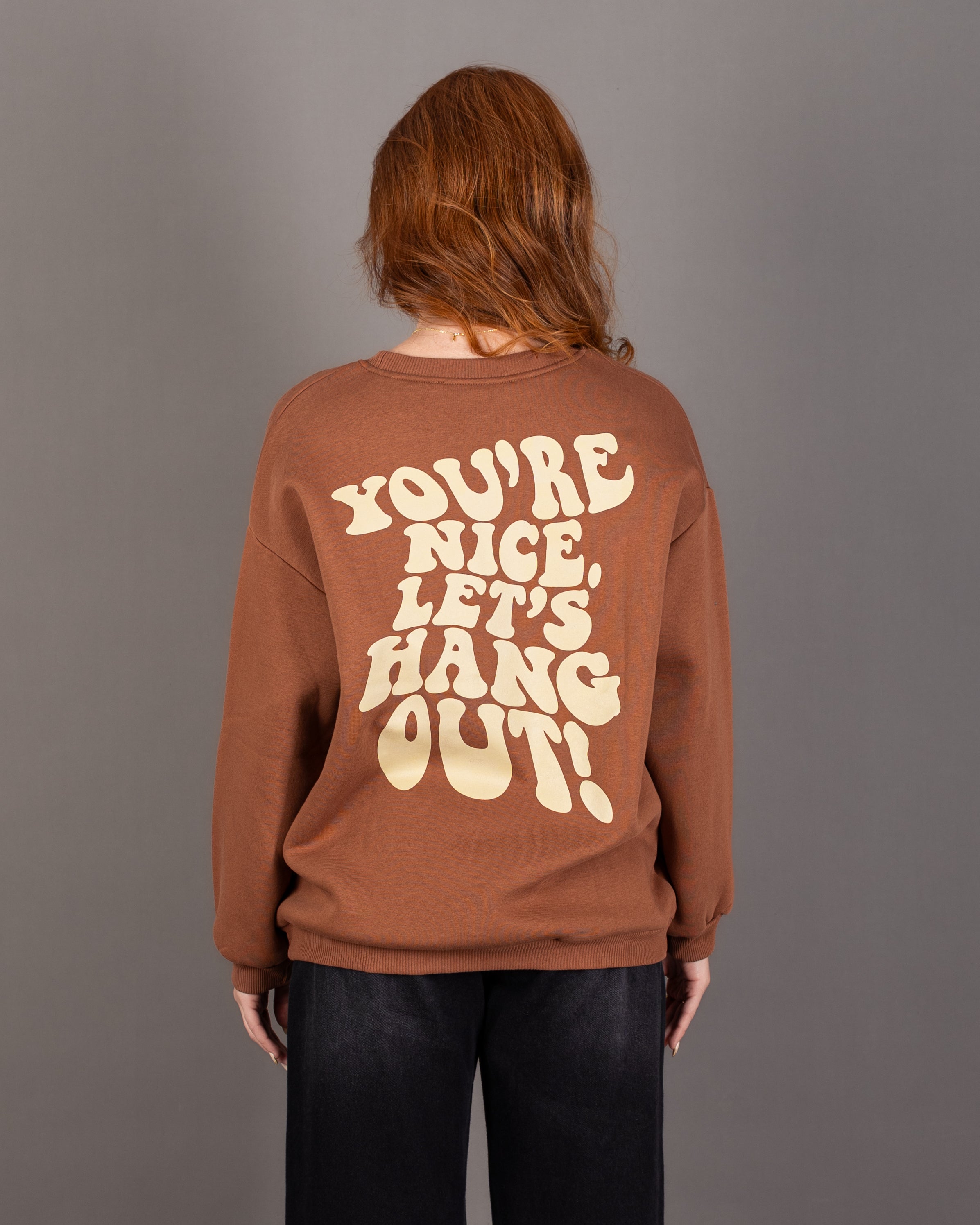 سويت شيرت مطبوع كبير الحجم - برقبة دائرية