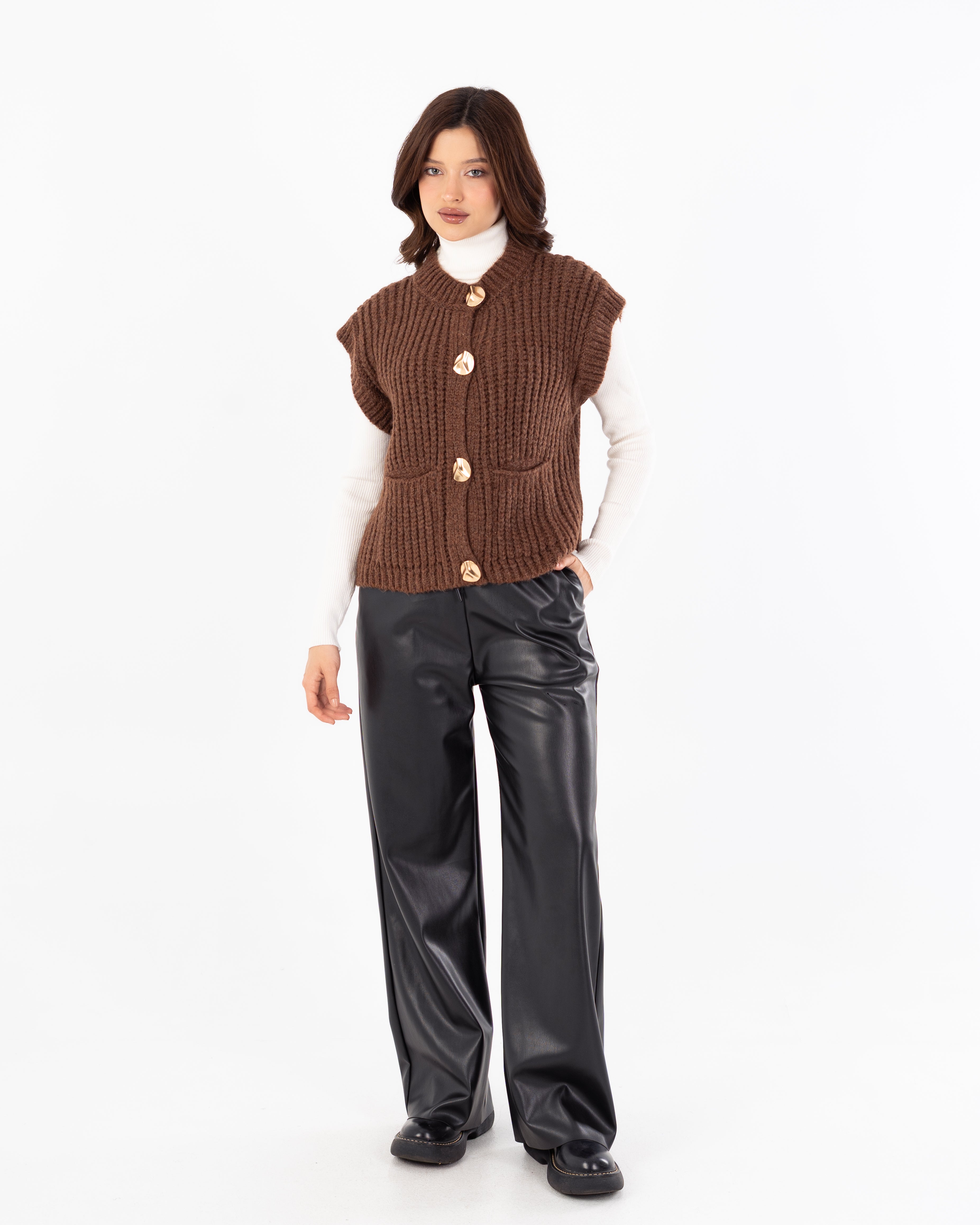 Knitwear Vest With Buttons - (Two-Pockets)