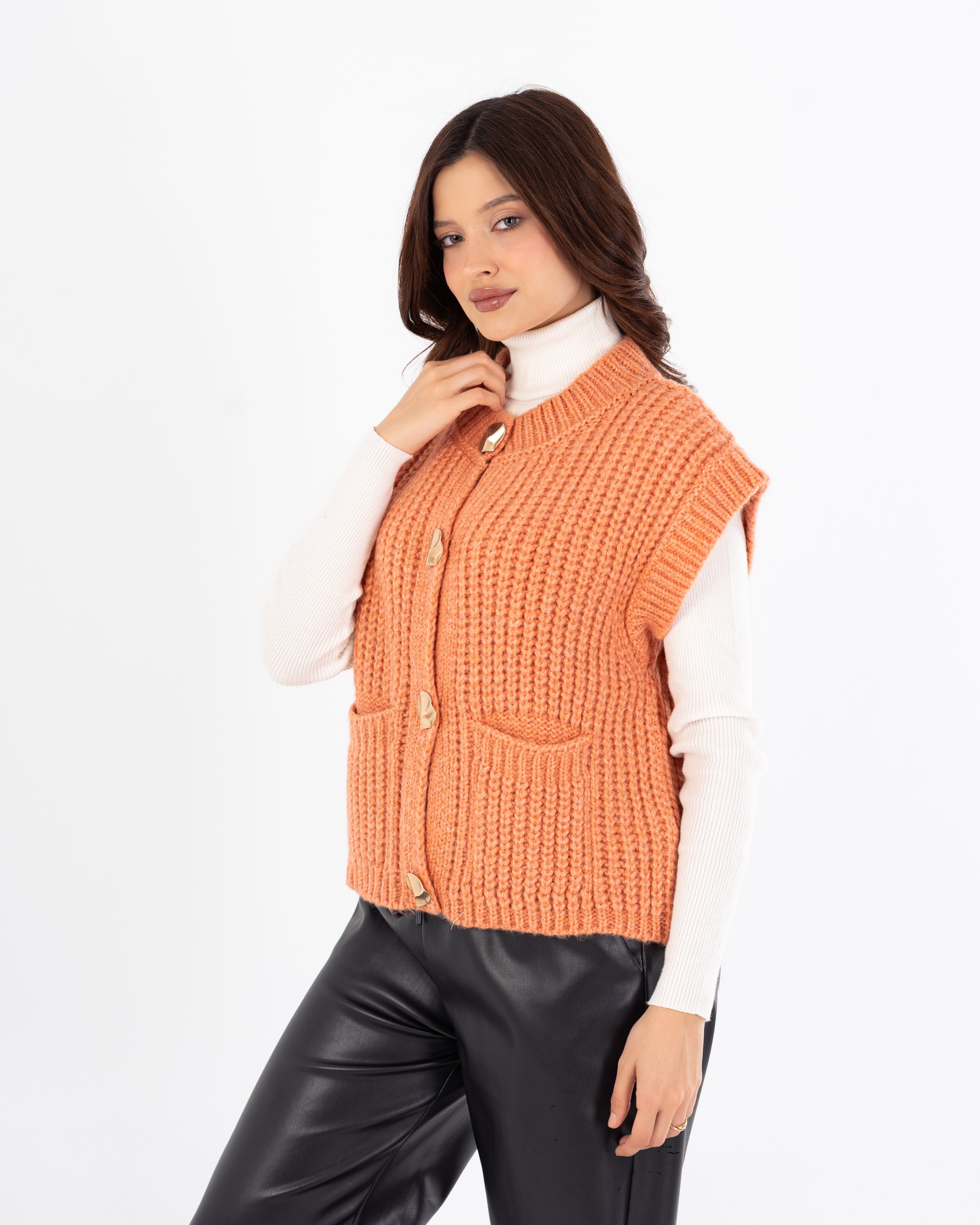 Knitwear Vest With Buttons - (Two-Pockets)