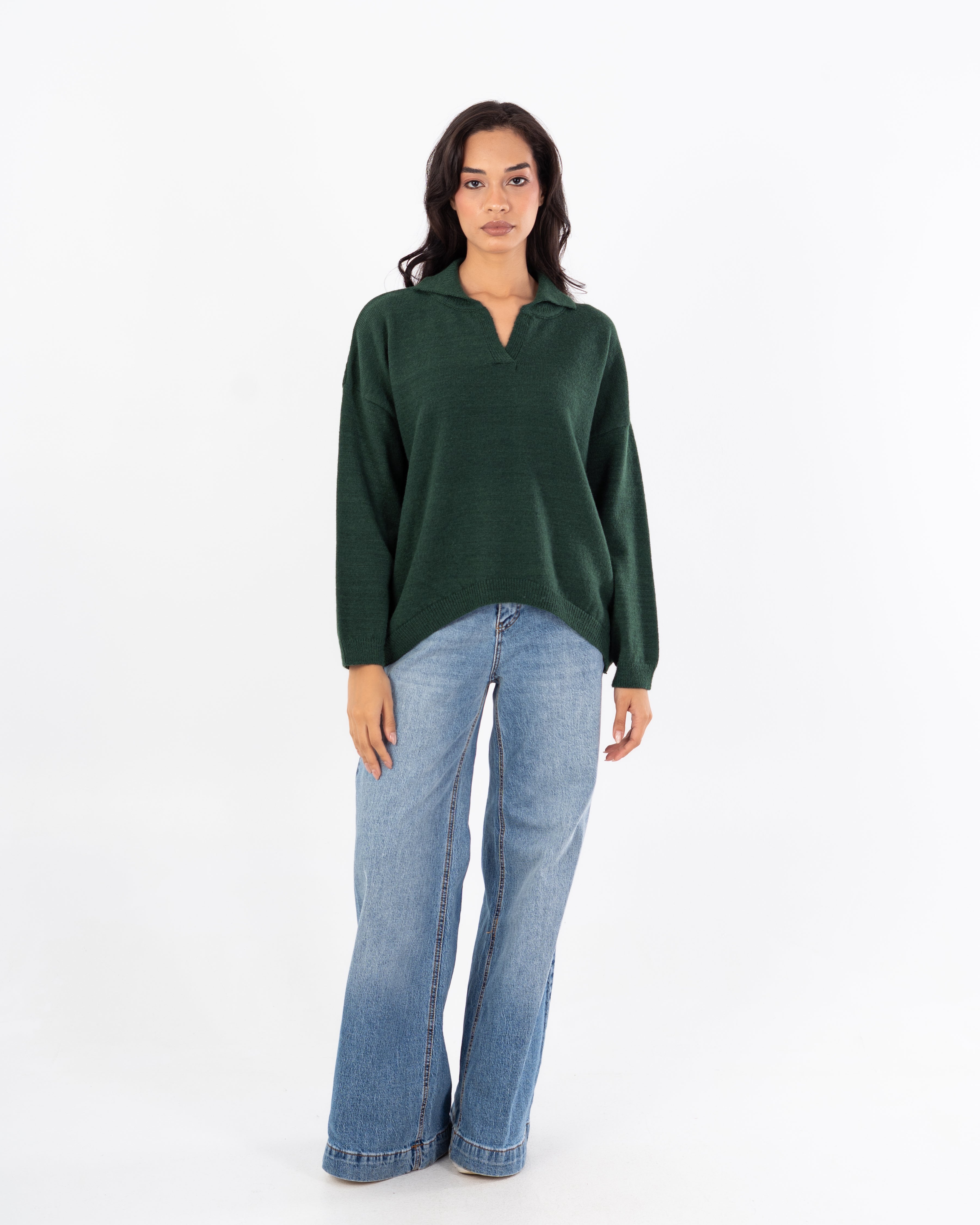 بلوفر كبير الحجم – رقبة على شكل حرف V (ألوان)