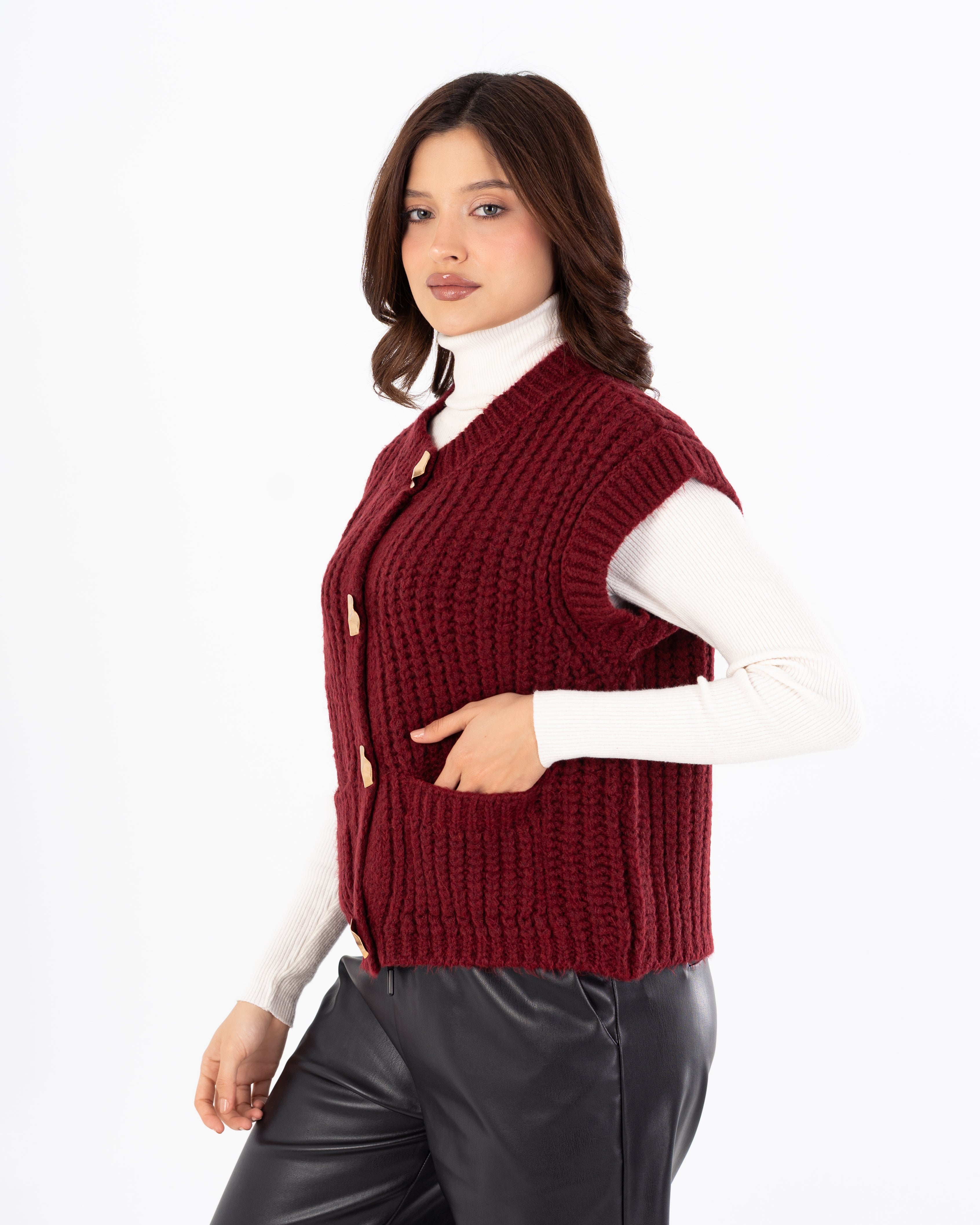 Knitwear Vest With Buttons - (Two-Pockets)