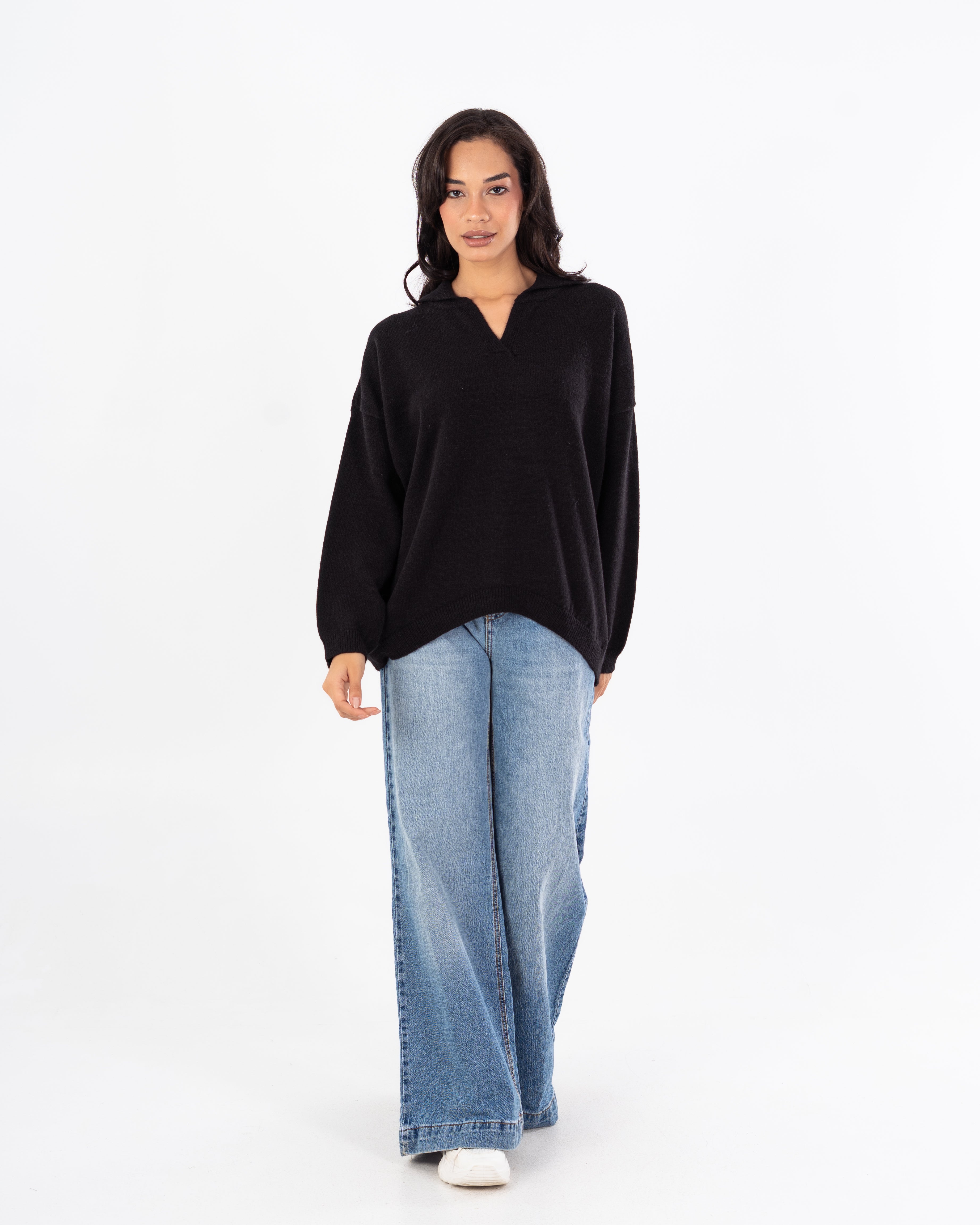 بلوفر كبير الحجم – رقبة على شكل حرف V (ألوان)