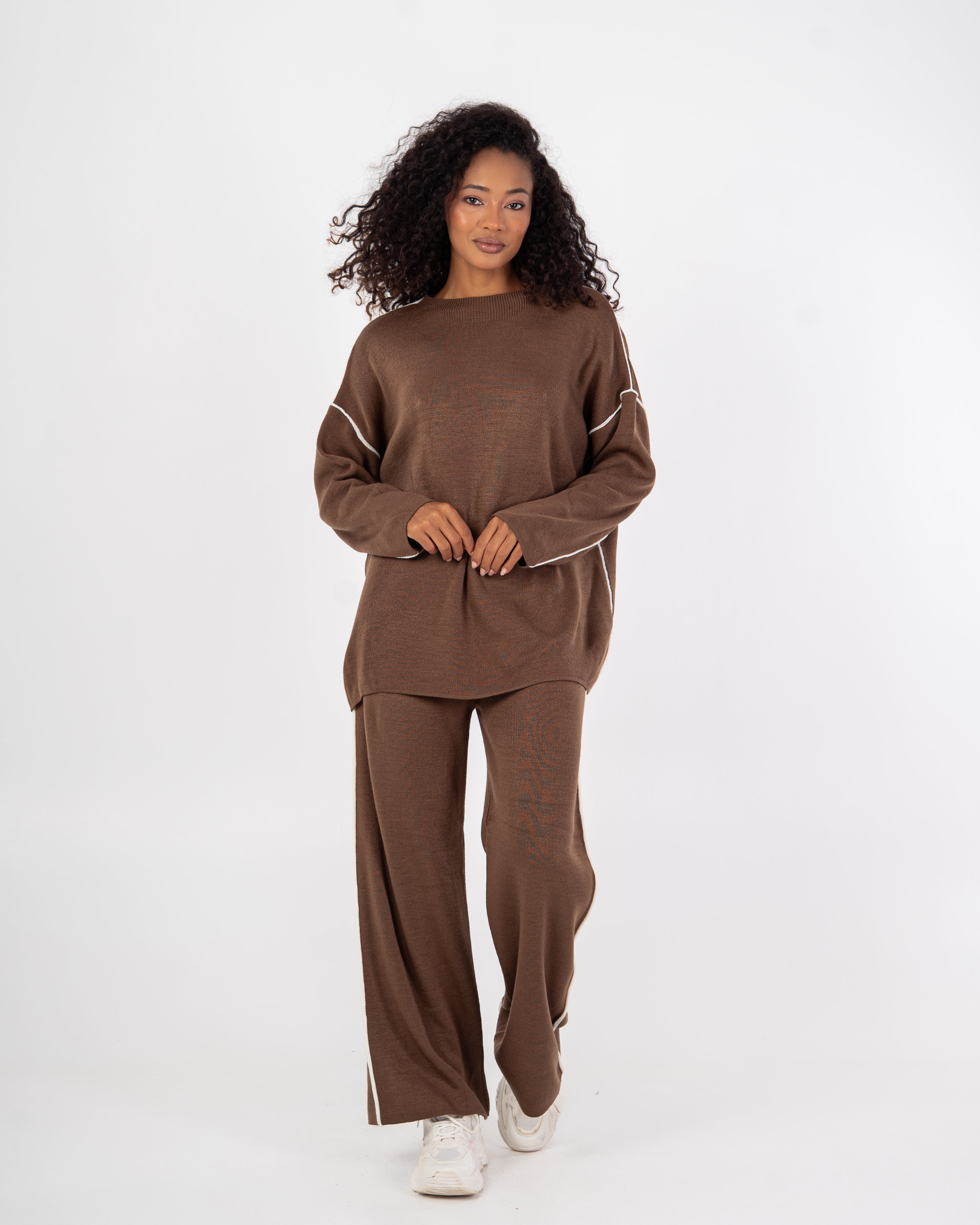 Knitwear plain suit with stitches