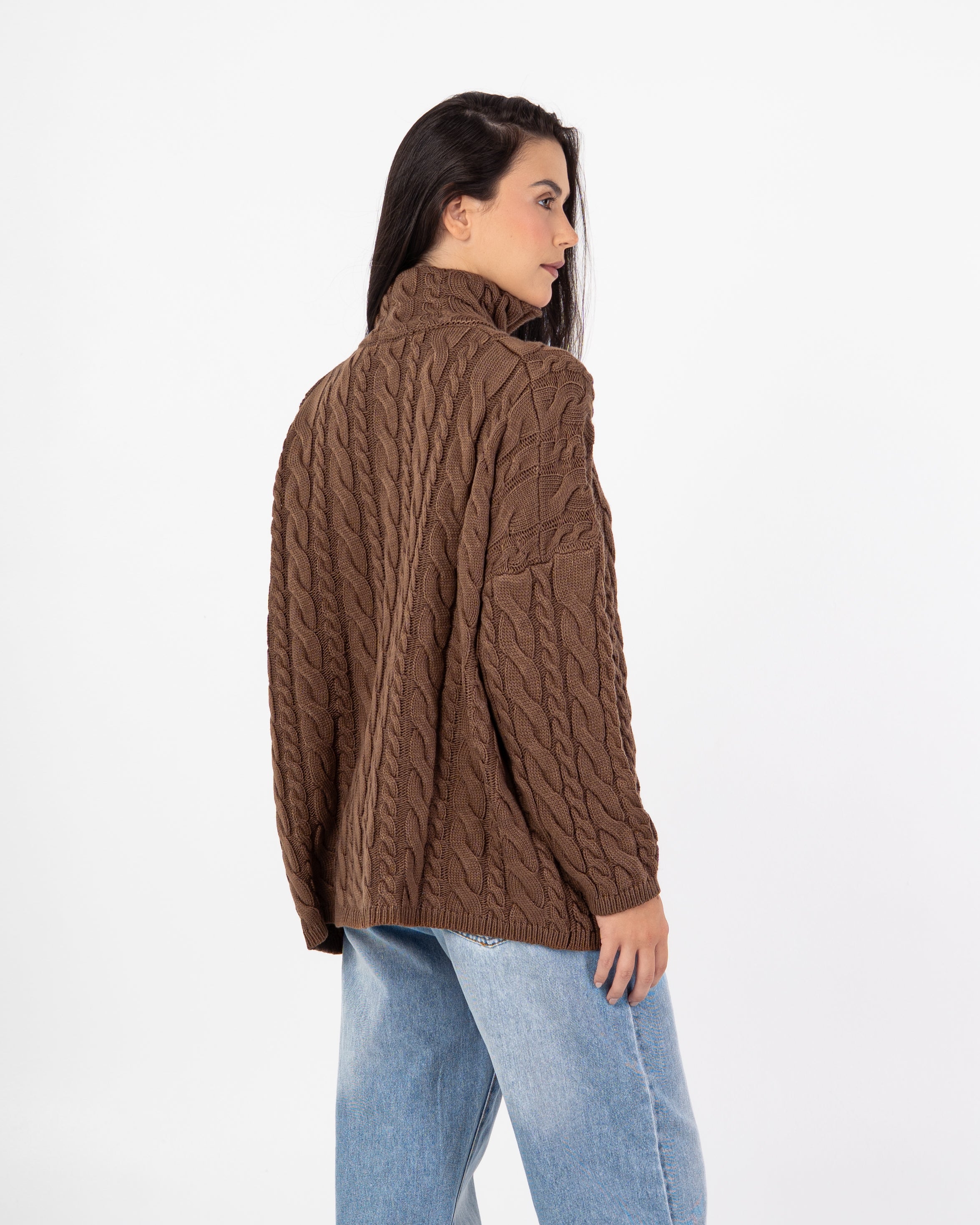 Knitwear Pullover – Braided Pattern (With Zipper Neck)