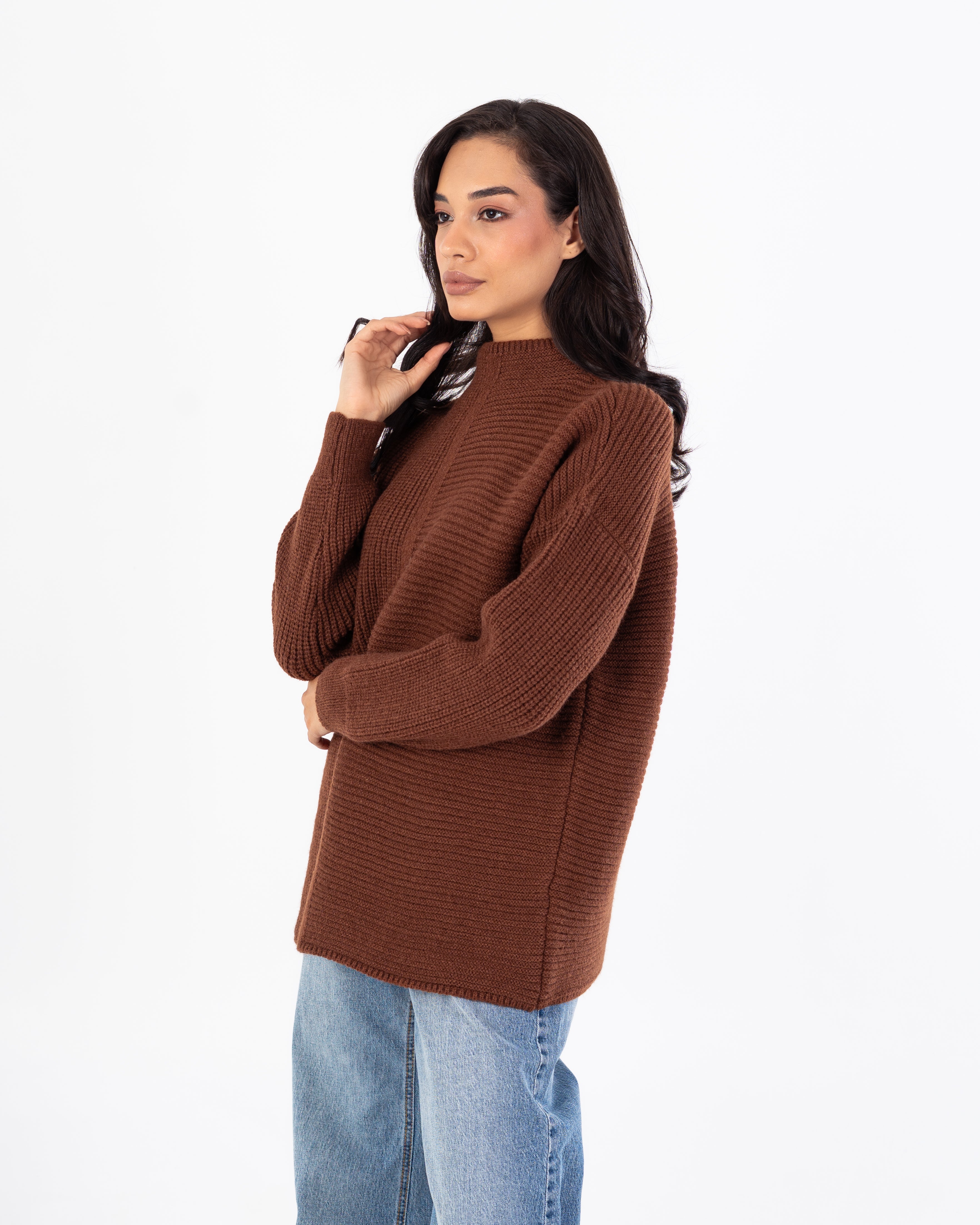 بلوفر سادة برقبة طويلة - خط وسط فاتح