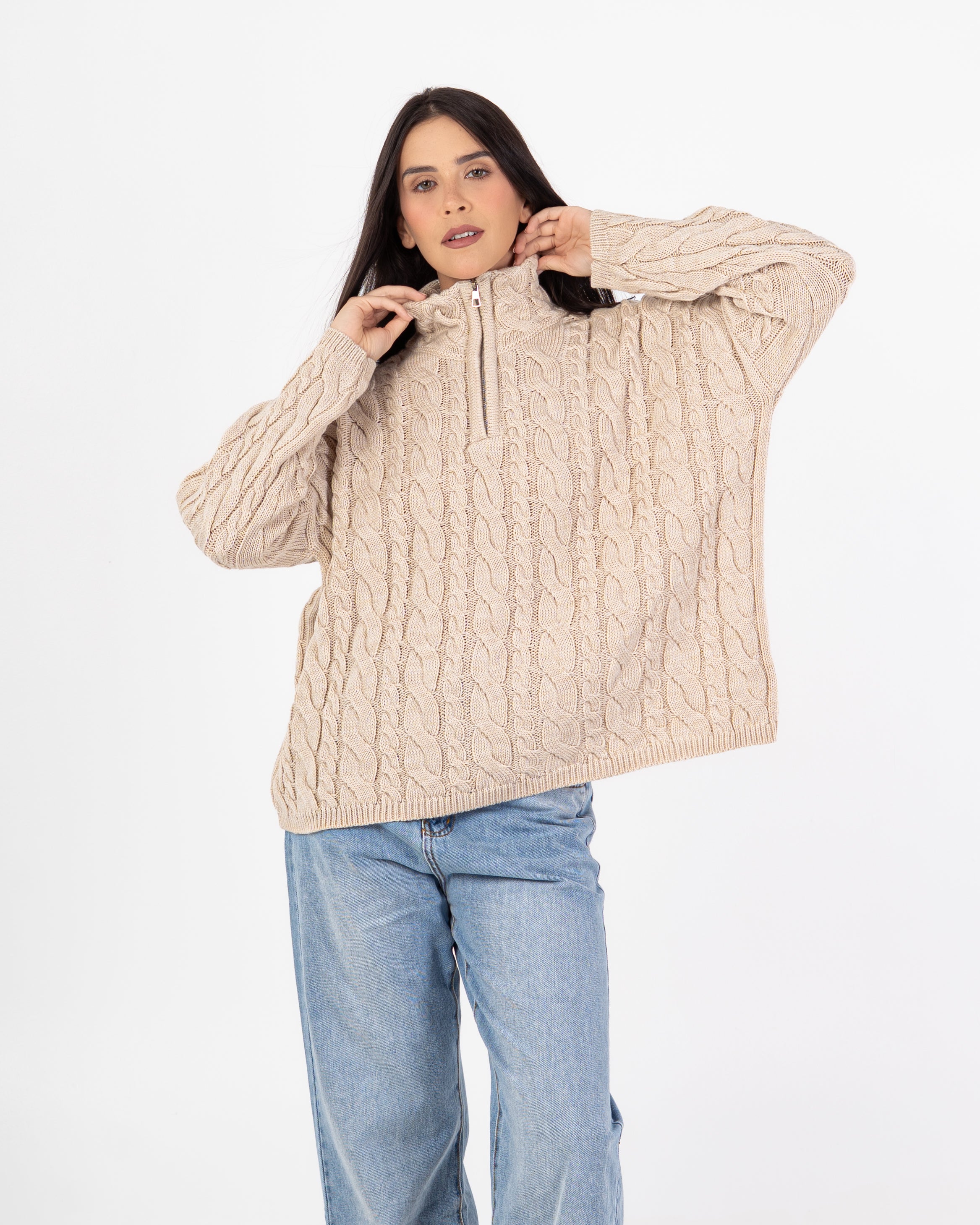 Knitwear Pullover – Braided Pattern (With Zipper Neck)