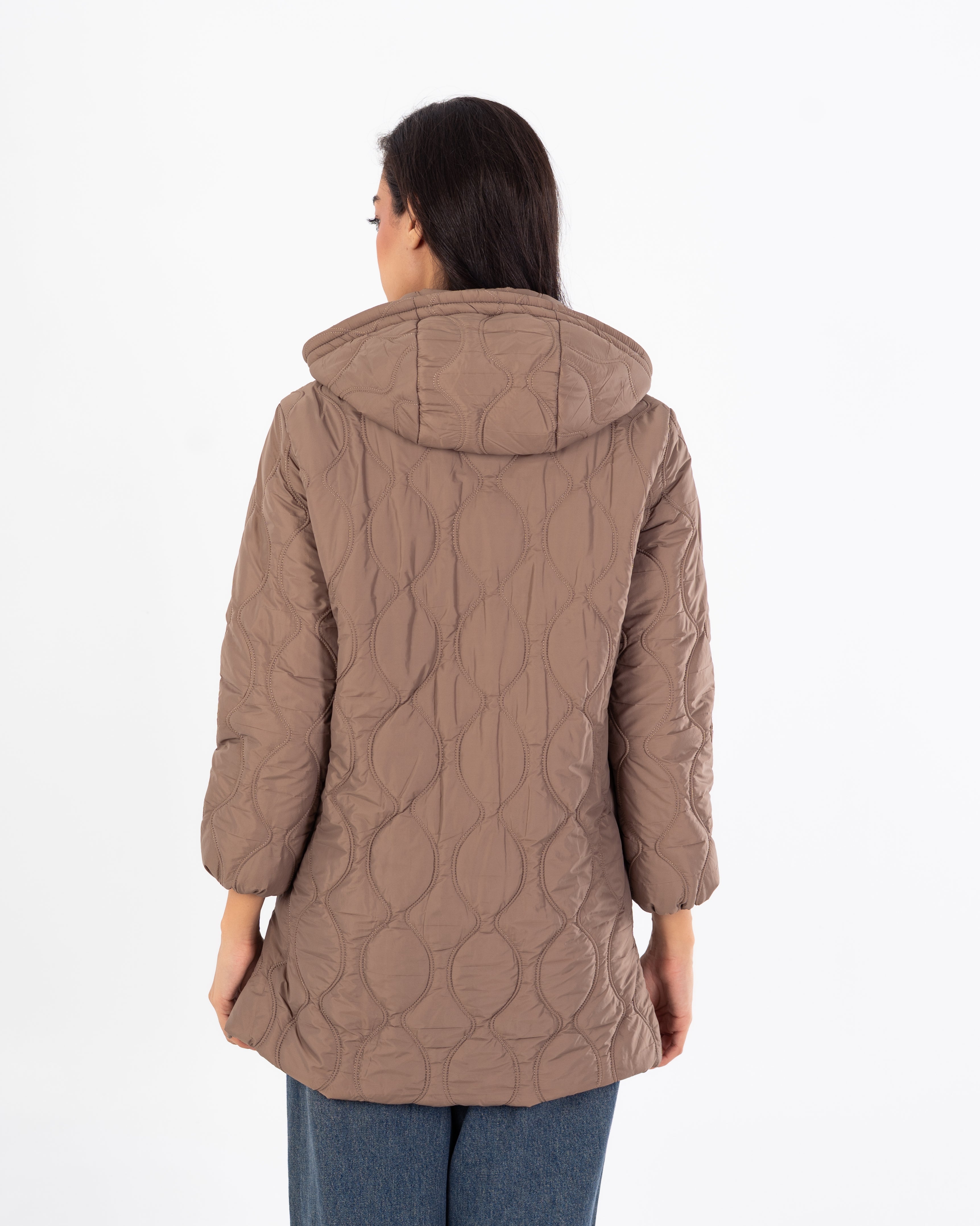 سترة مبطنة بغطاء رأس وسحاب