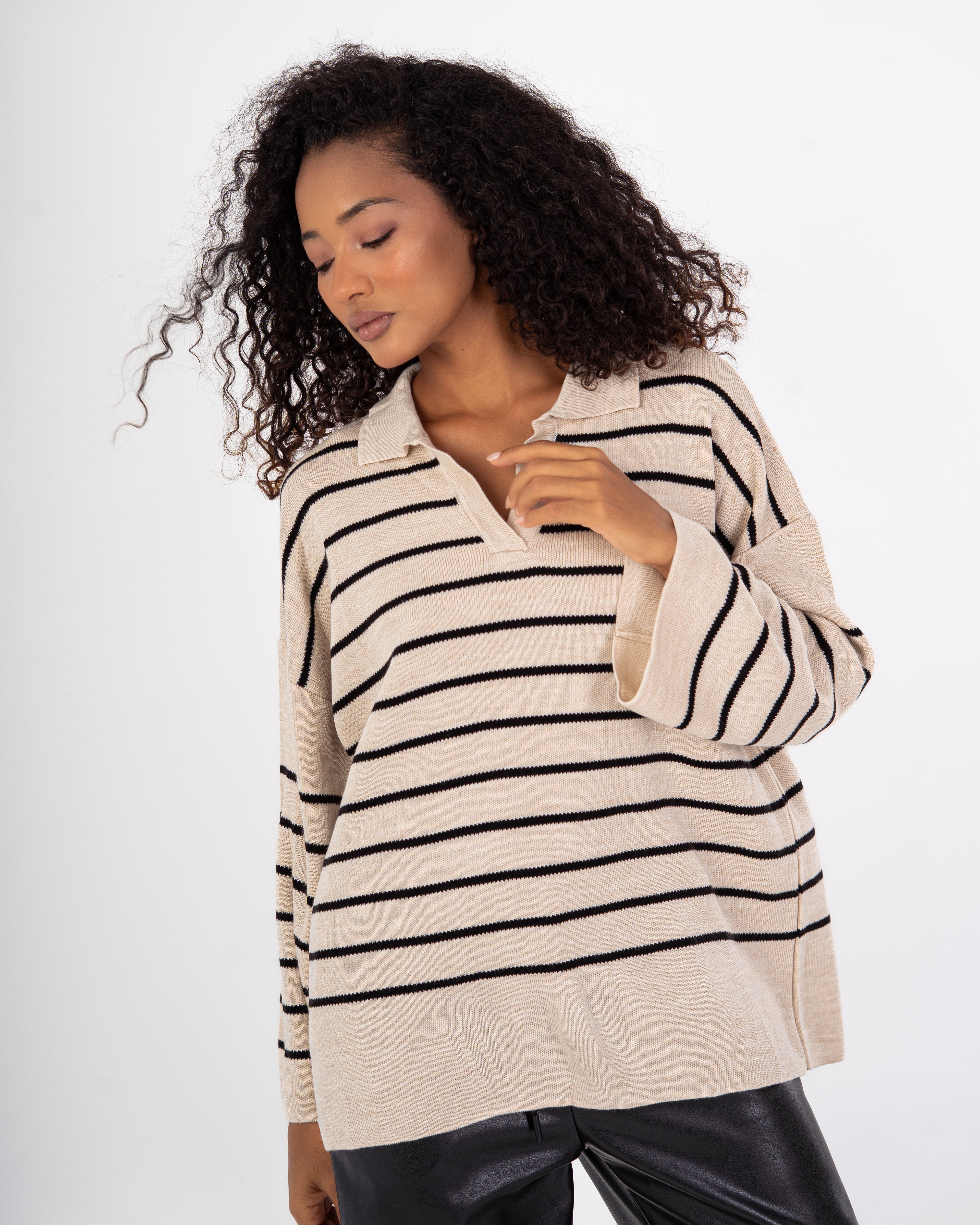 Knitwear Pullover – Horizontal Stripes