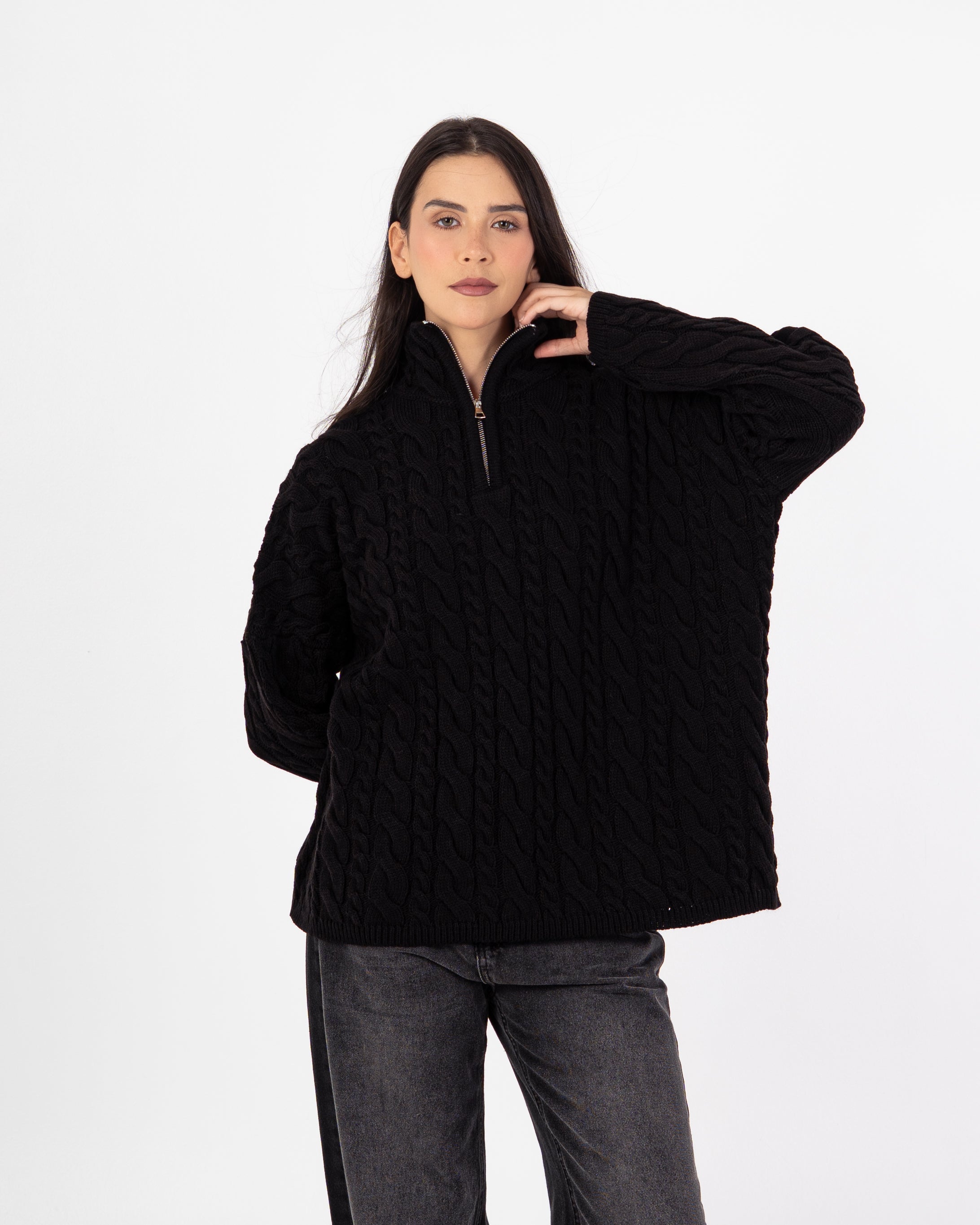 Knitwear Pullover – Braided Pattern (With Zipper Neck)