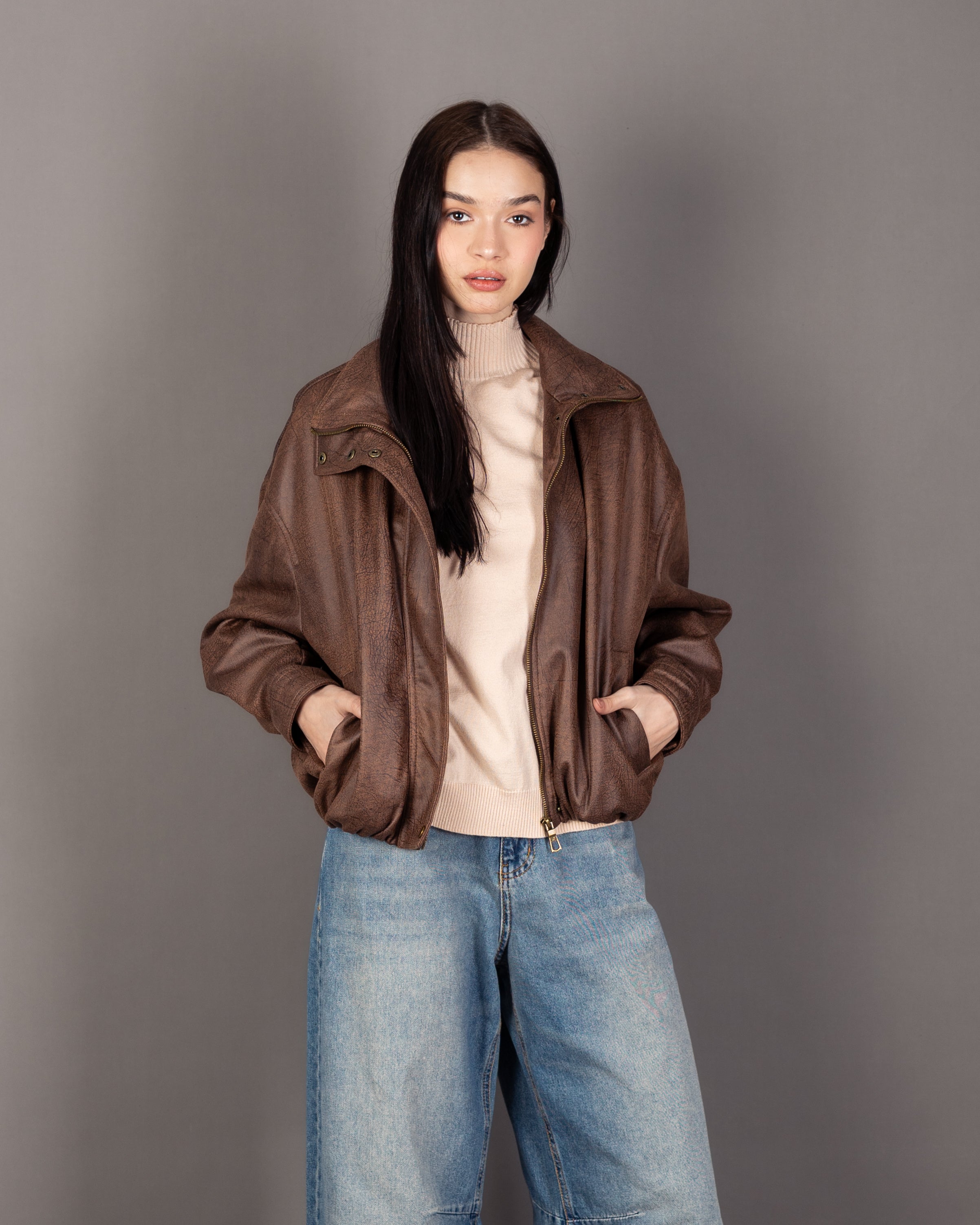 Plain Zip-Up Jacket With Snap Collar