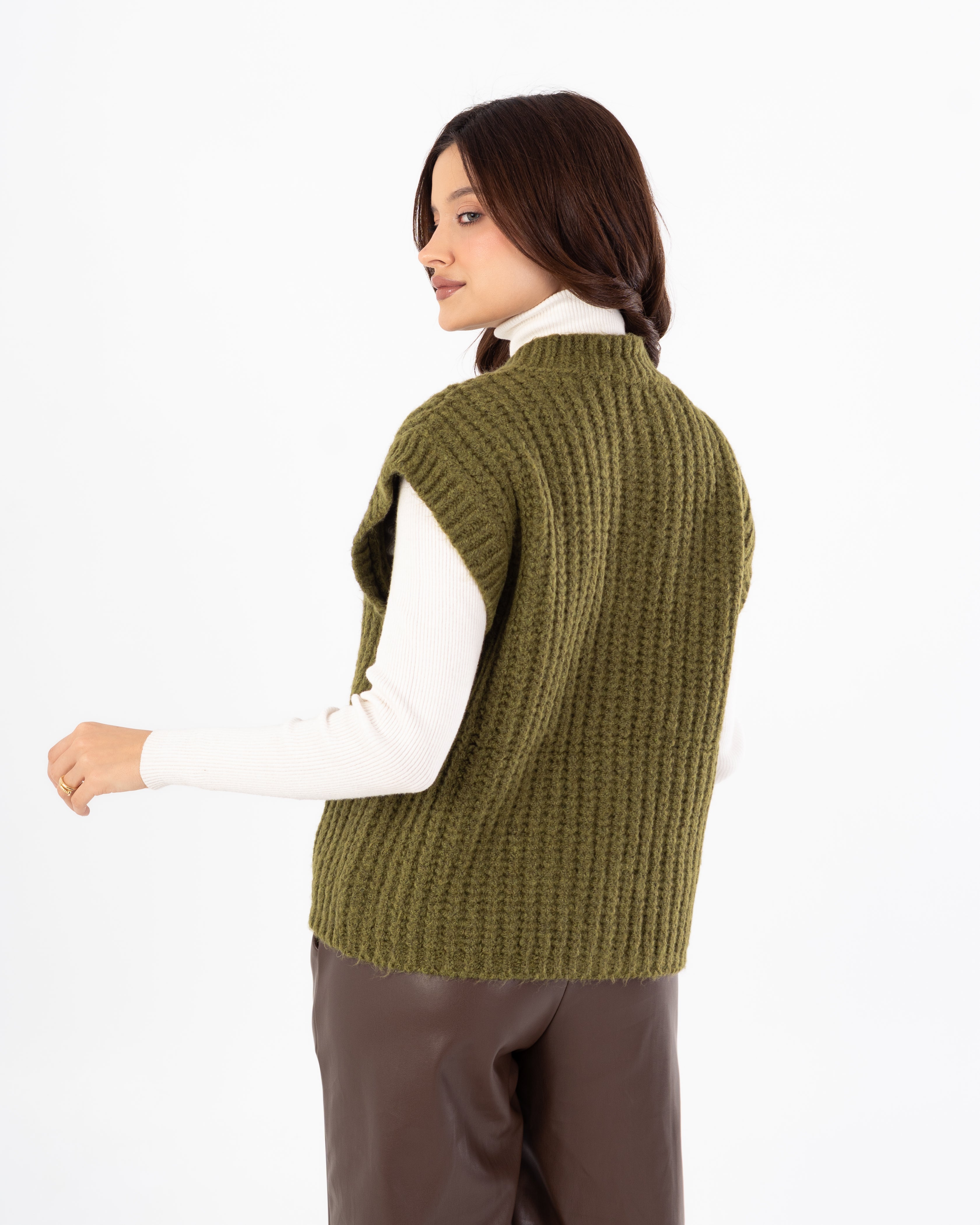 Knitwear Vest With Buttons - (Two-Pockets)