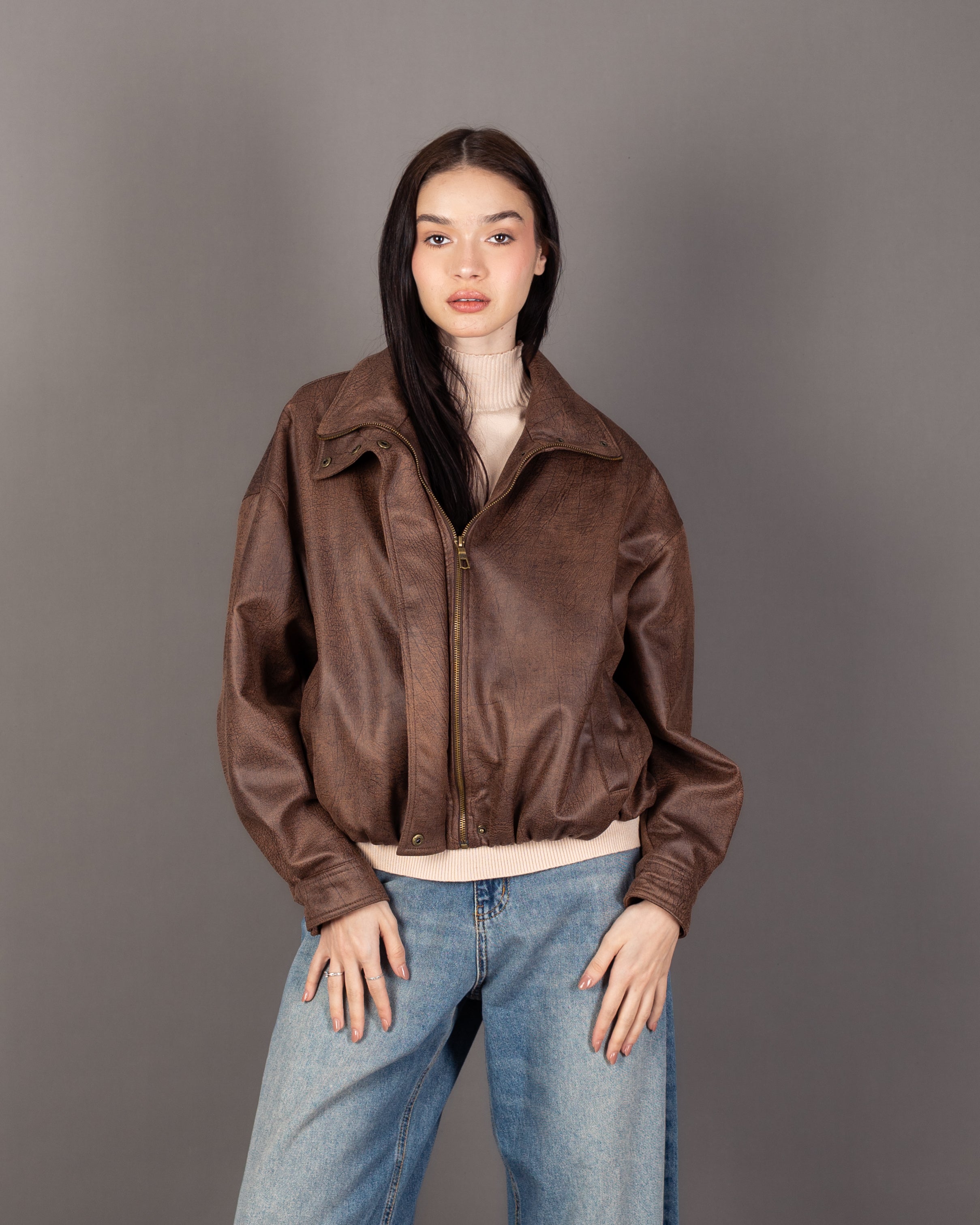 Plain Zip-Up Jacket With Snap Collar