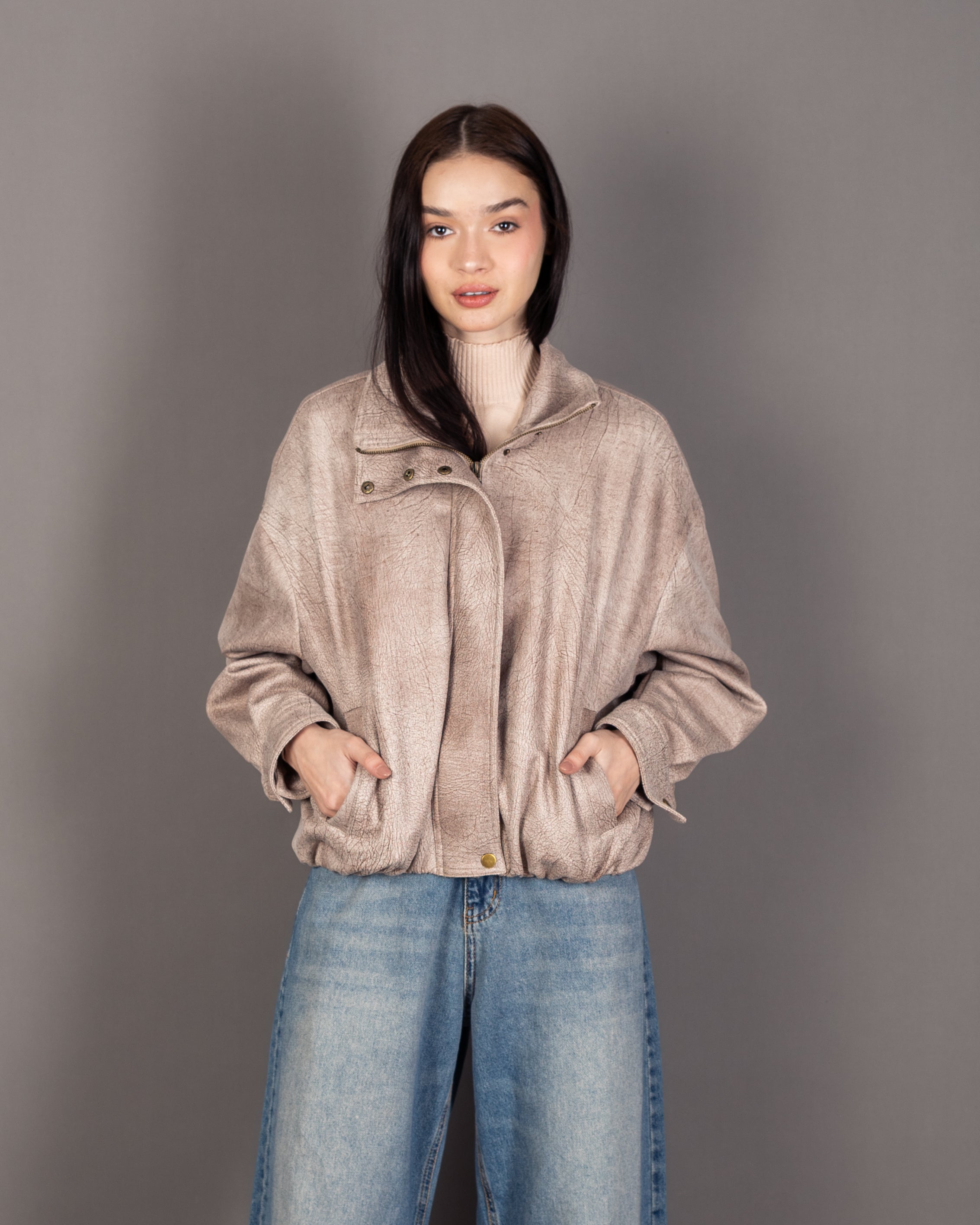 Plain Zip-Up Jacket With Snap Collar