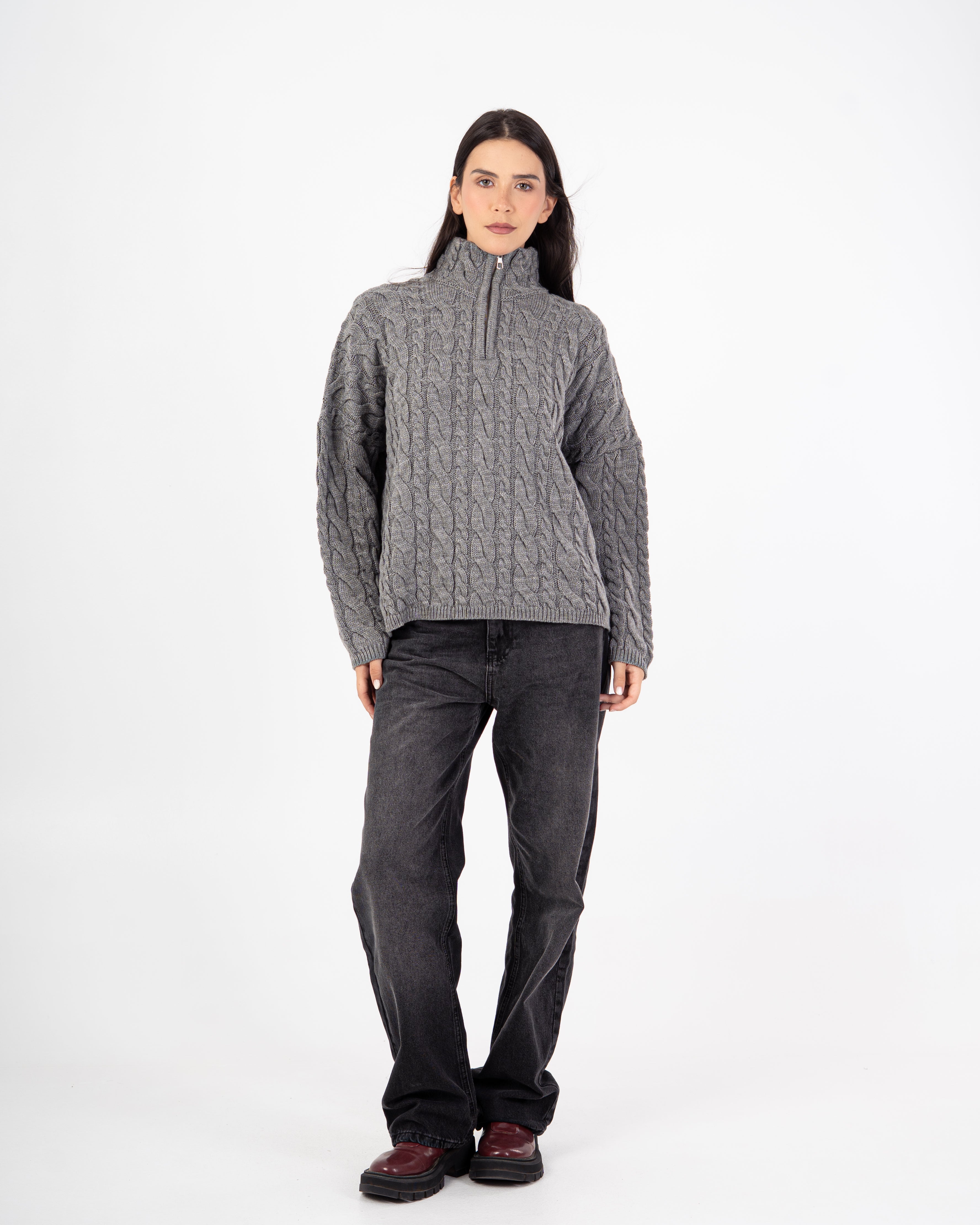 Knitwear Pullover – Braided Pattern (With Zipper Neck)