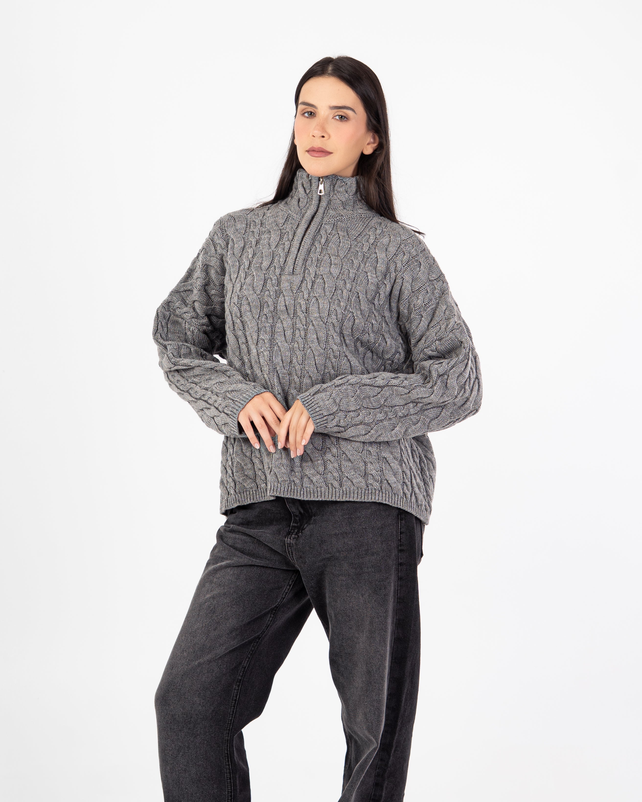 Knitwear Pullover – Braided Pattern (With Zipper Neck)